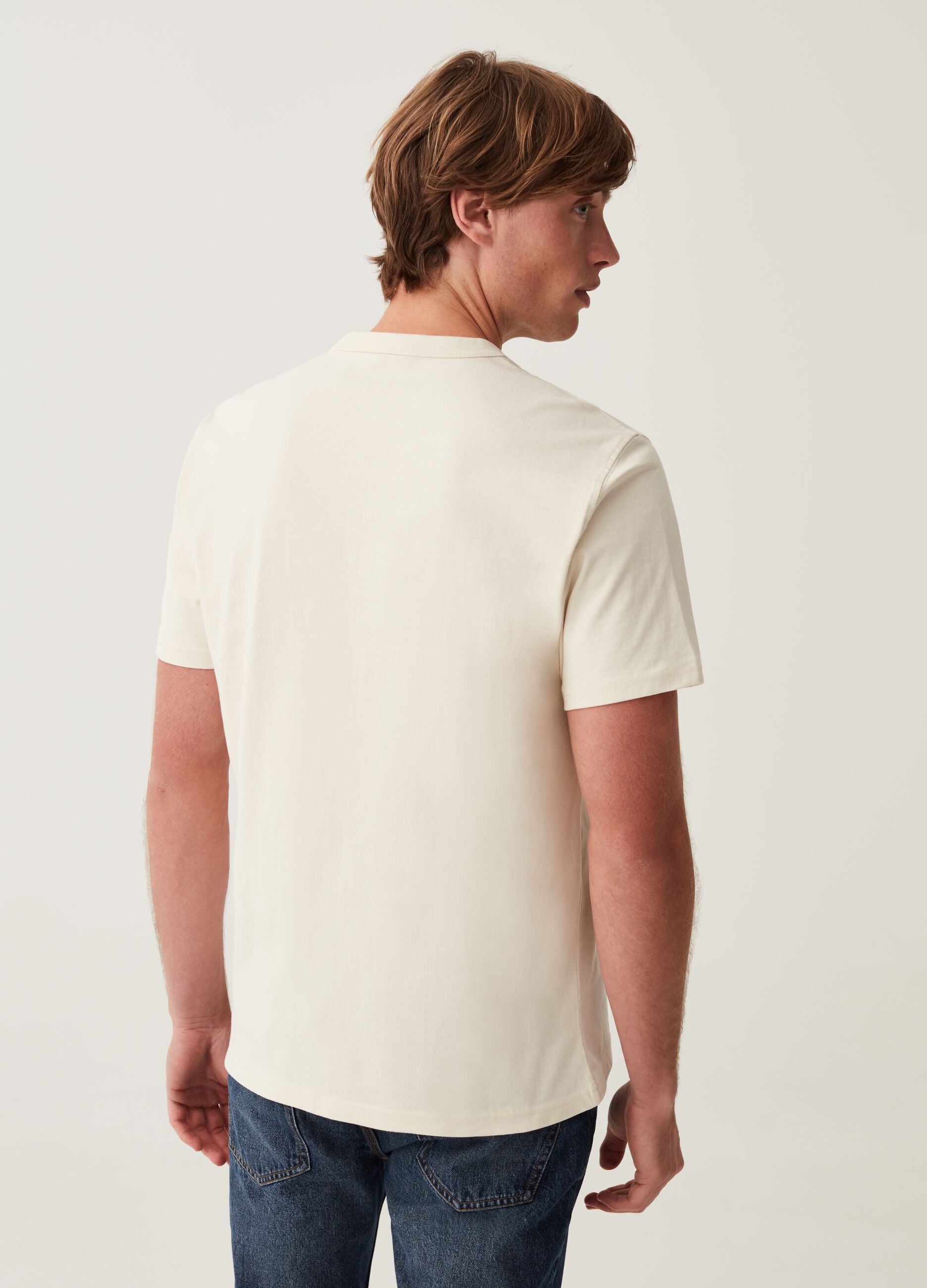 T-shirt in cotone con scollo rotondo_2