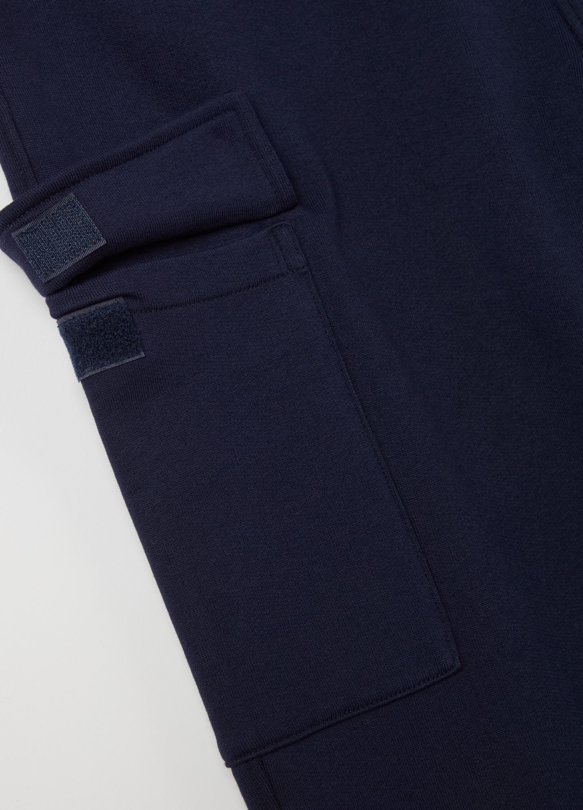 Joggers cargo con profili elasticati 