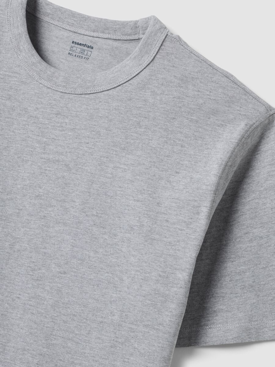 T-shirt grigia in puro cotone a girocollo relaxed fit_1