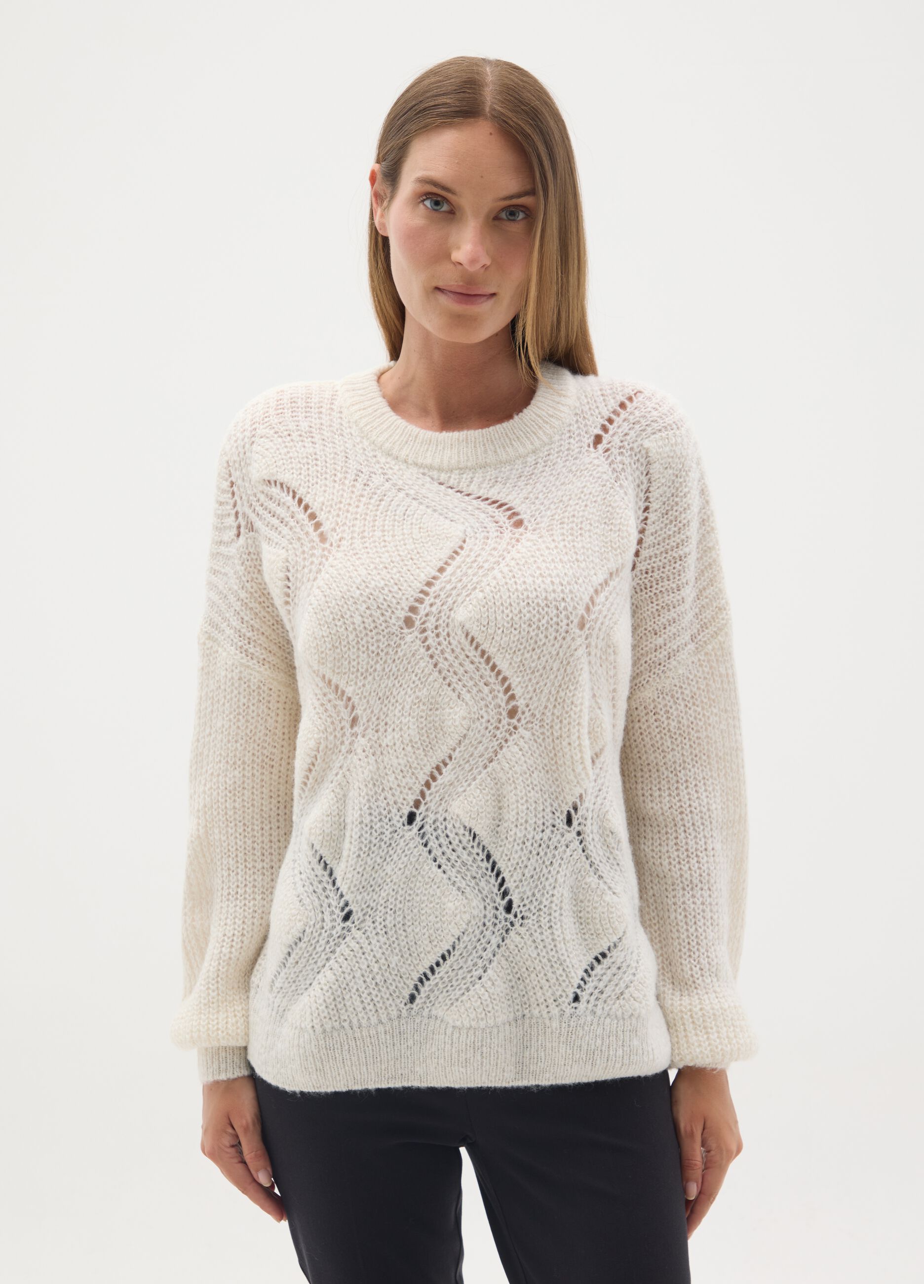 Beige maternity jumper with lace pattern