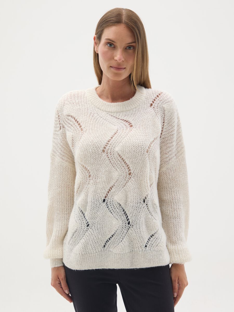 Beige maternity jumper with lace pattern_1