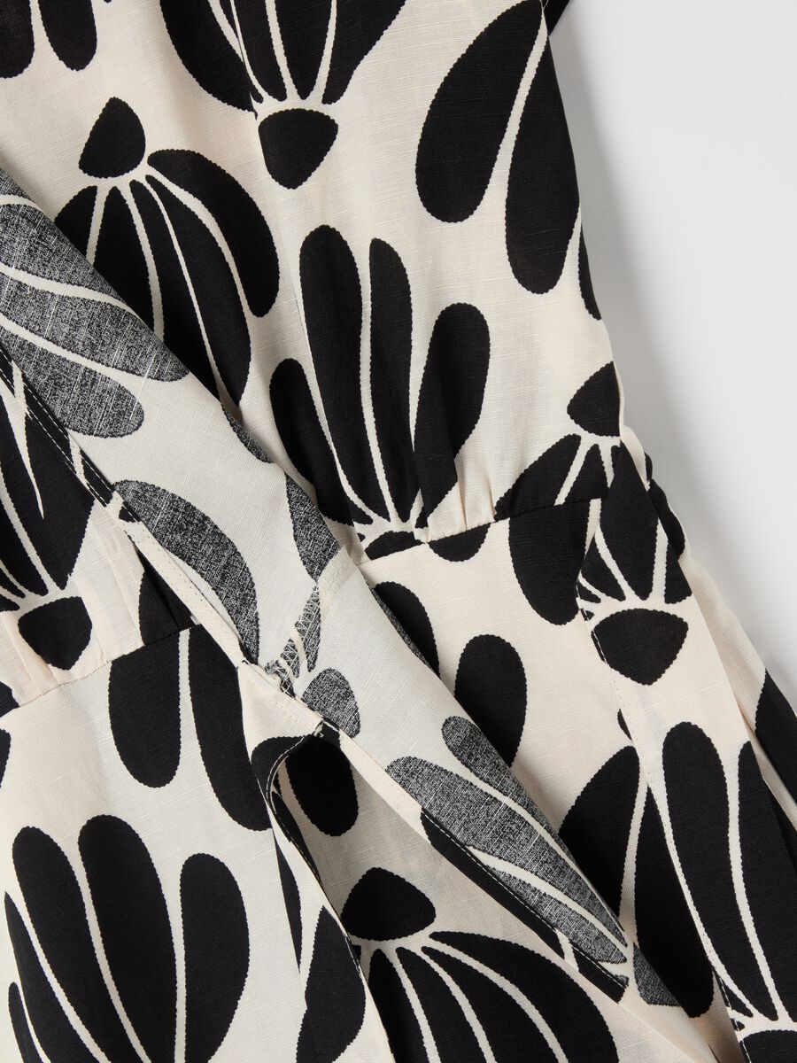 Short wraparound dress with print_5