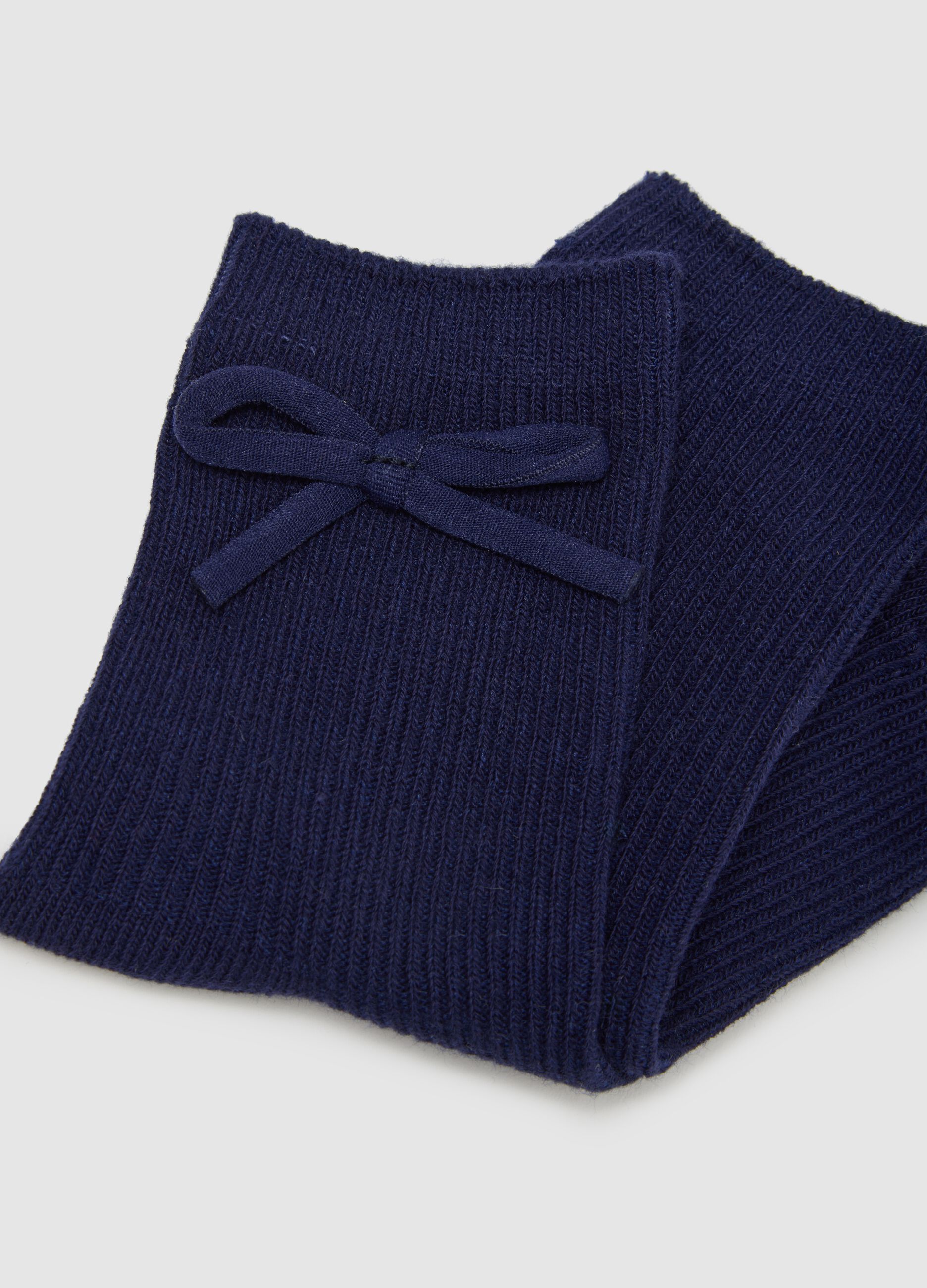 Set of two-pack short cotton socks for girls in blue with bow
