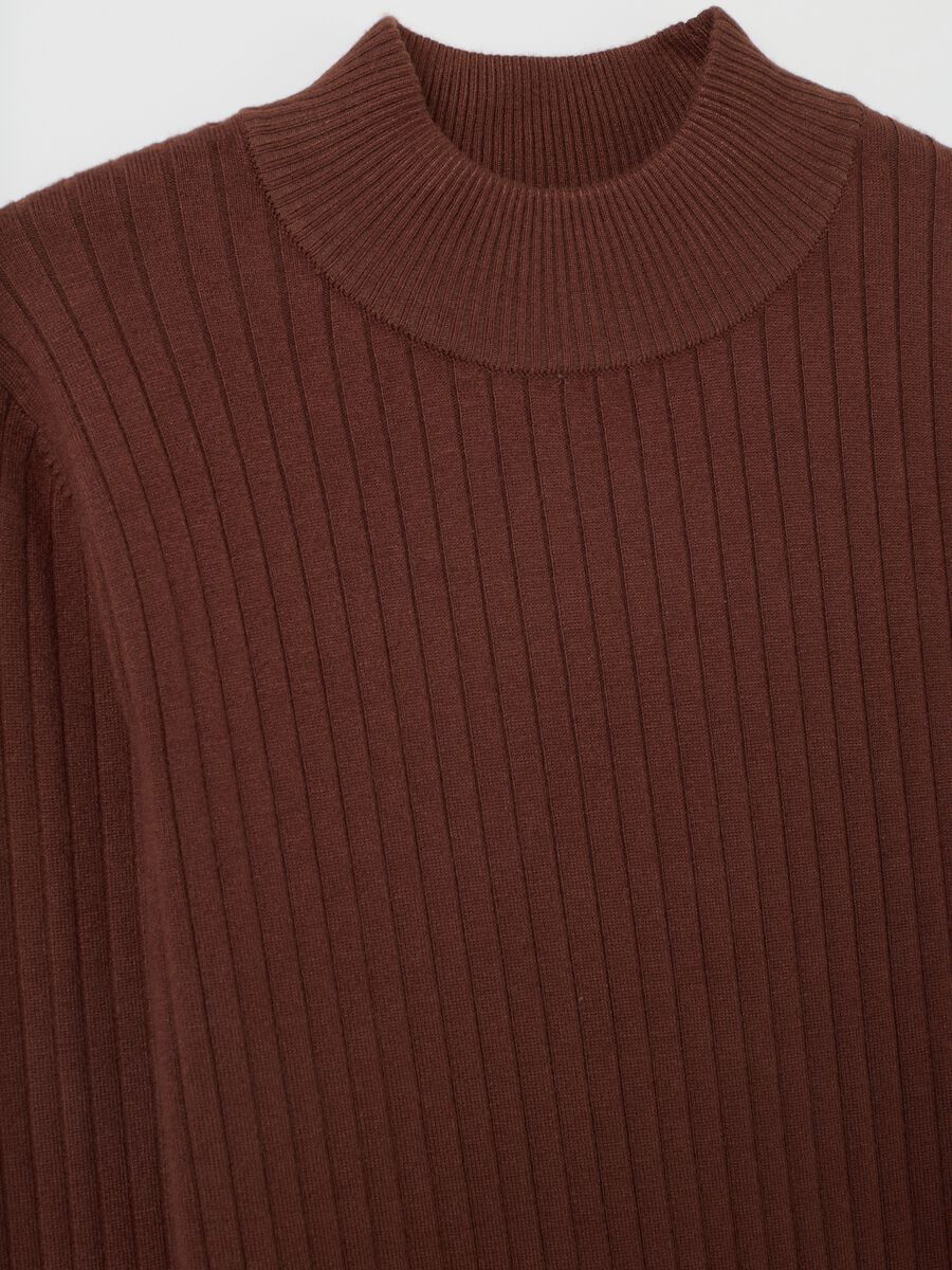 Brown Turtleneck Jumper_1