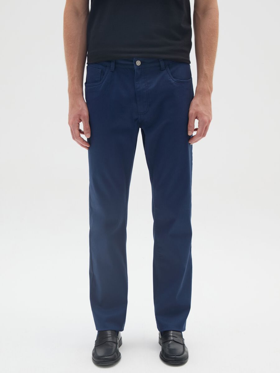 Blue trousers with pockets and regular fit_1