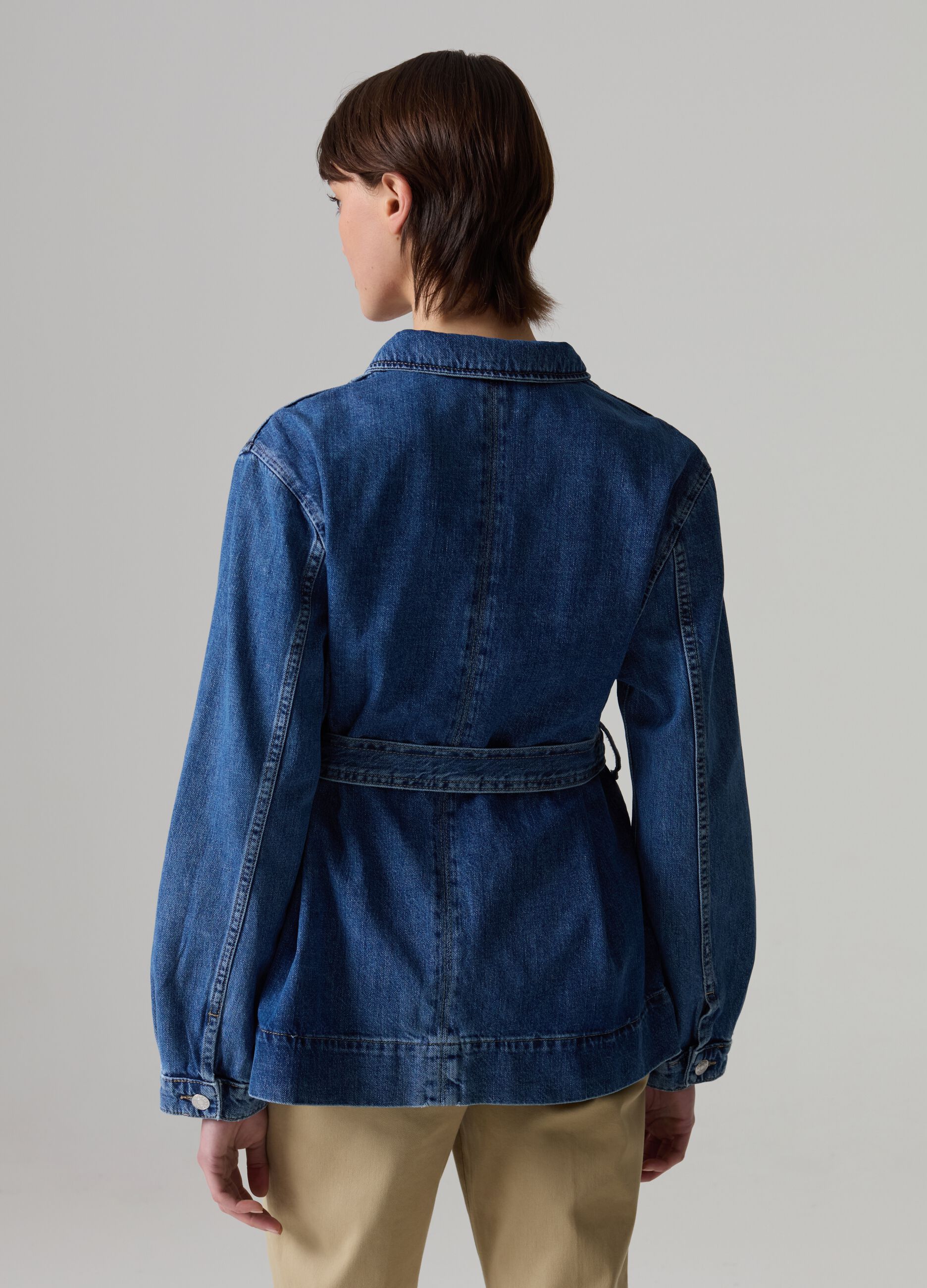 Shacket in denim con cintura