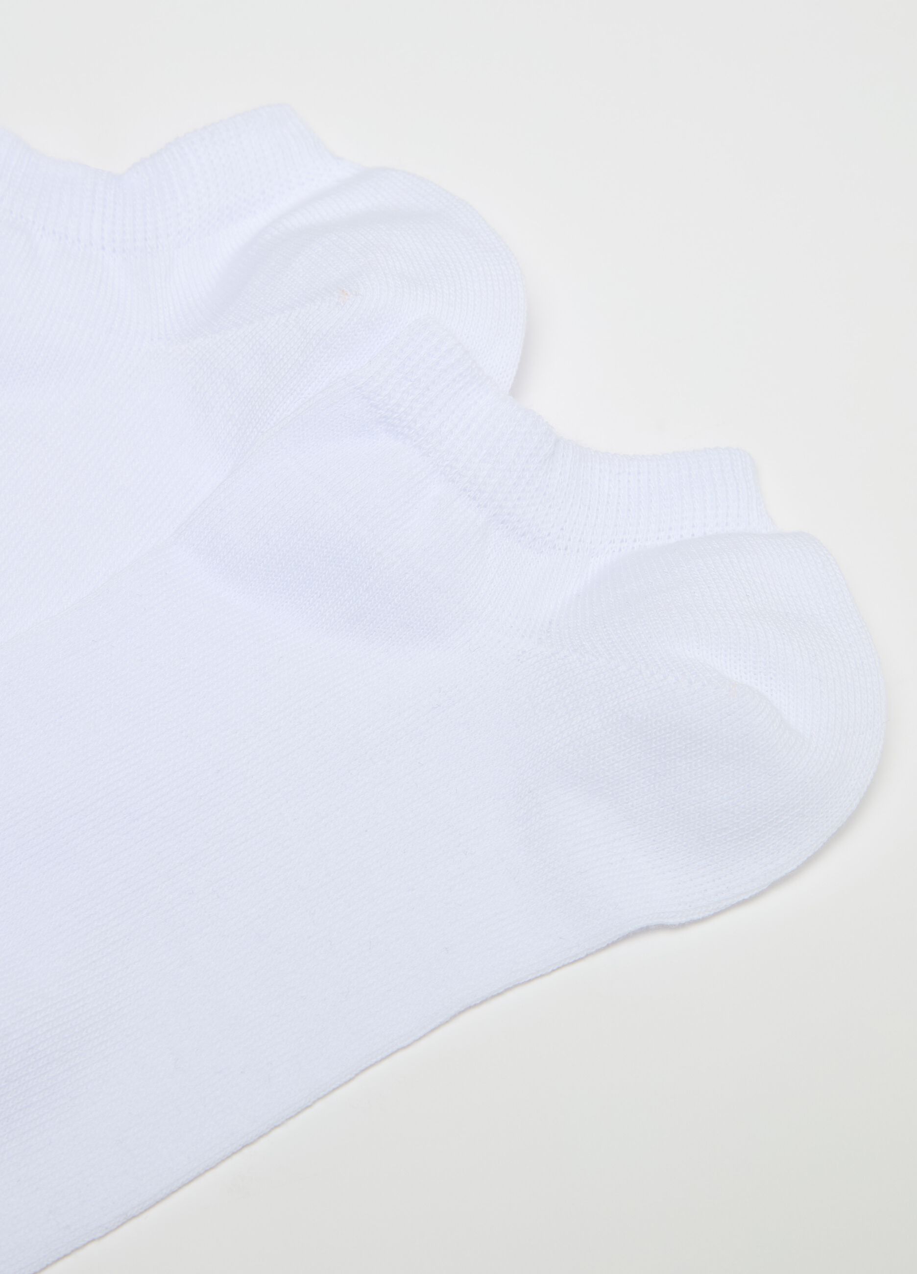 Three-pack shoe liners in organic cotton