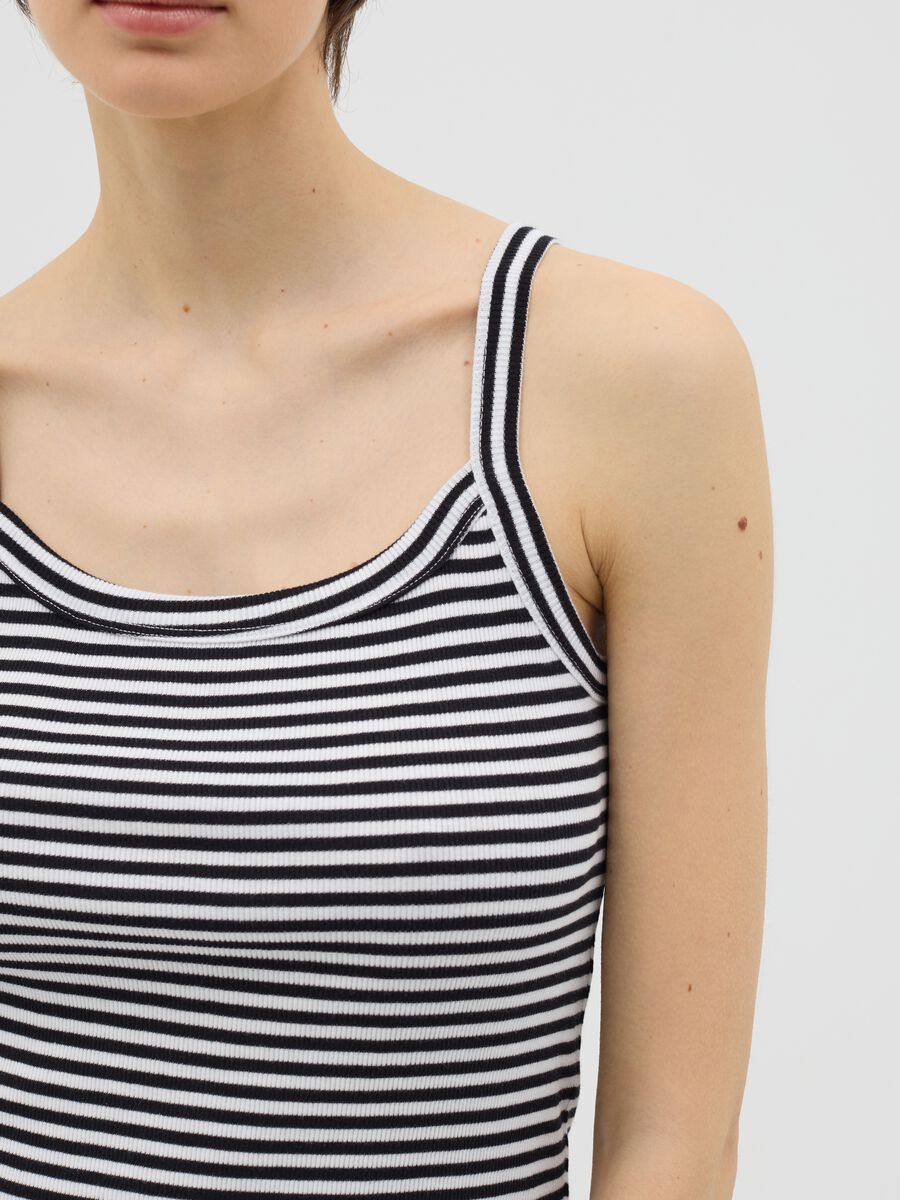 Black and white striped cotton top_2