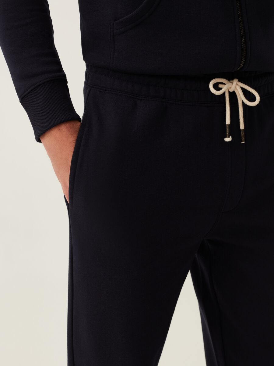 Joggers in felpa con coulisse_3