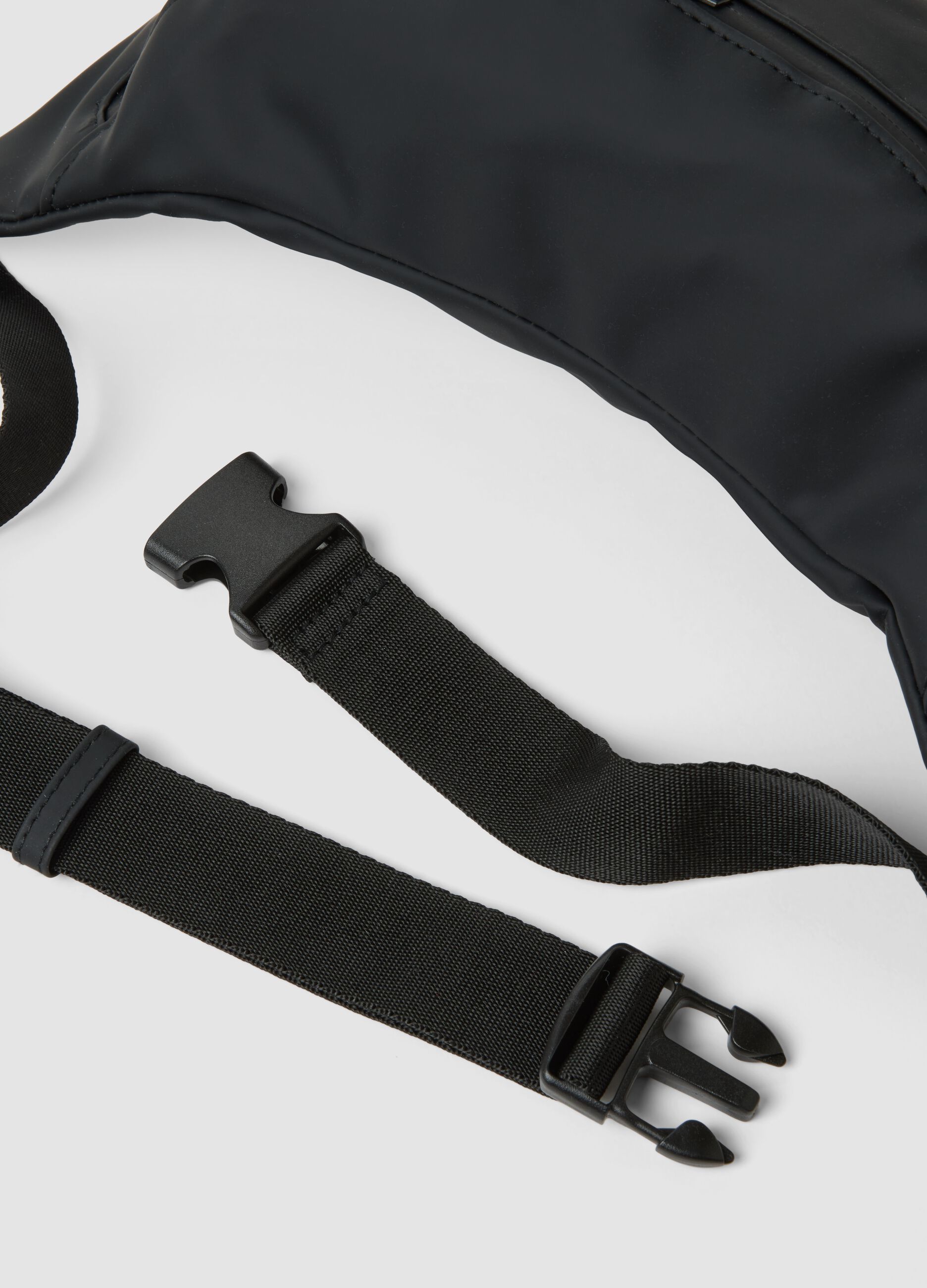 Black bum bag with adjustable belt and zip
