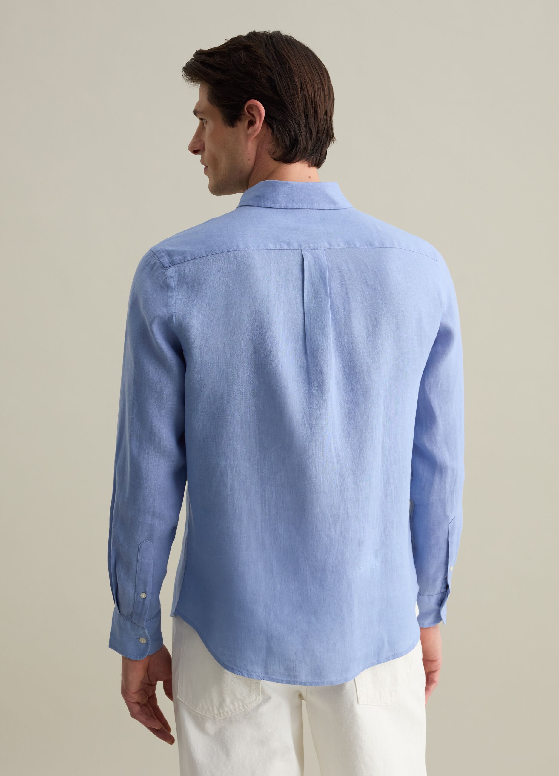Regular-fit shirt in linen with pocket