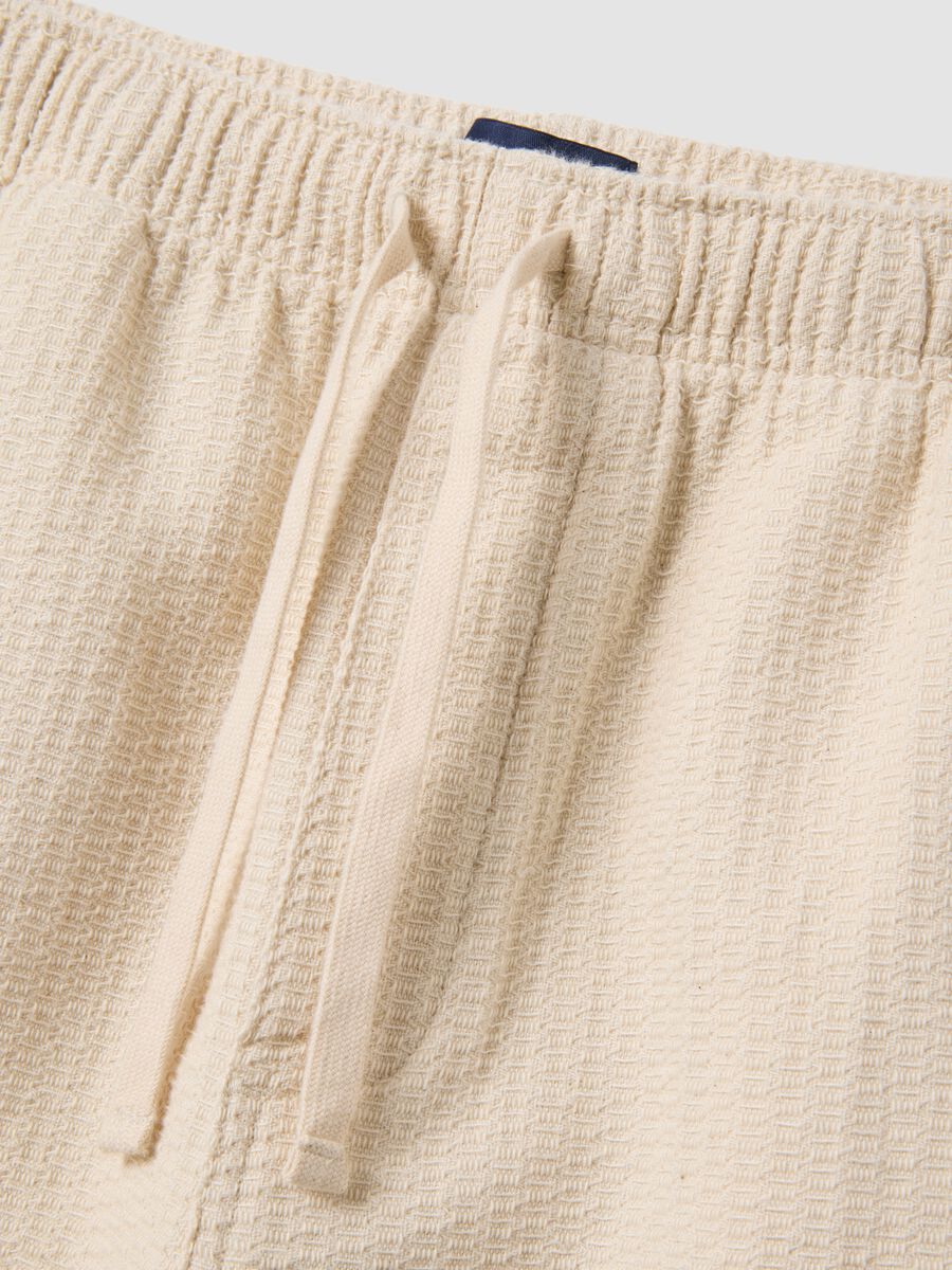 Beige pure cotton Bermuda shorts_5