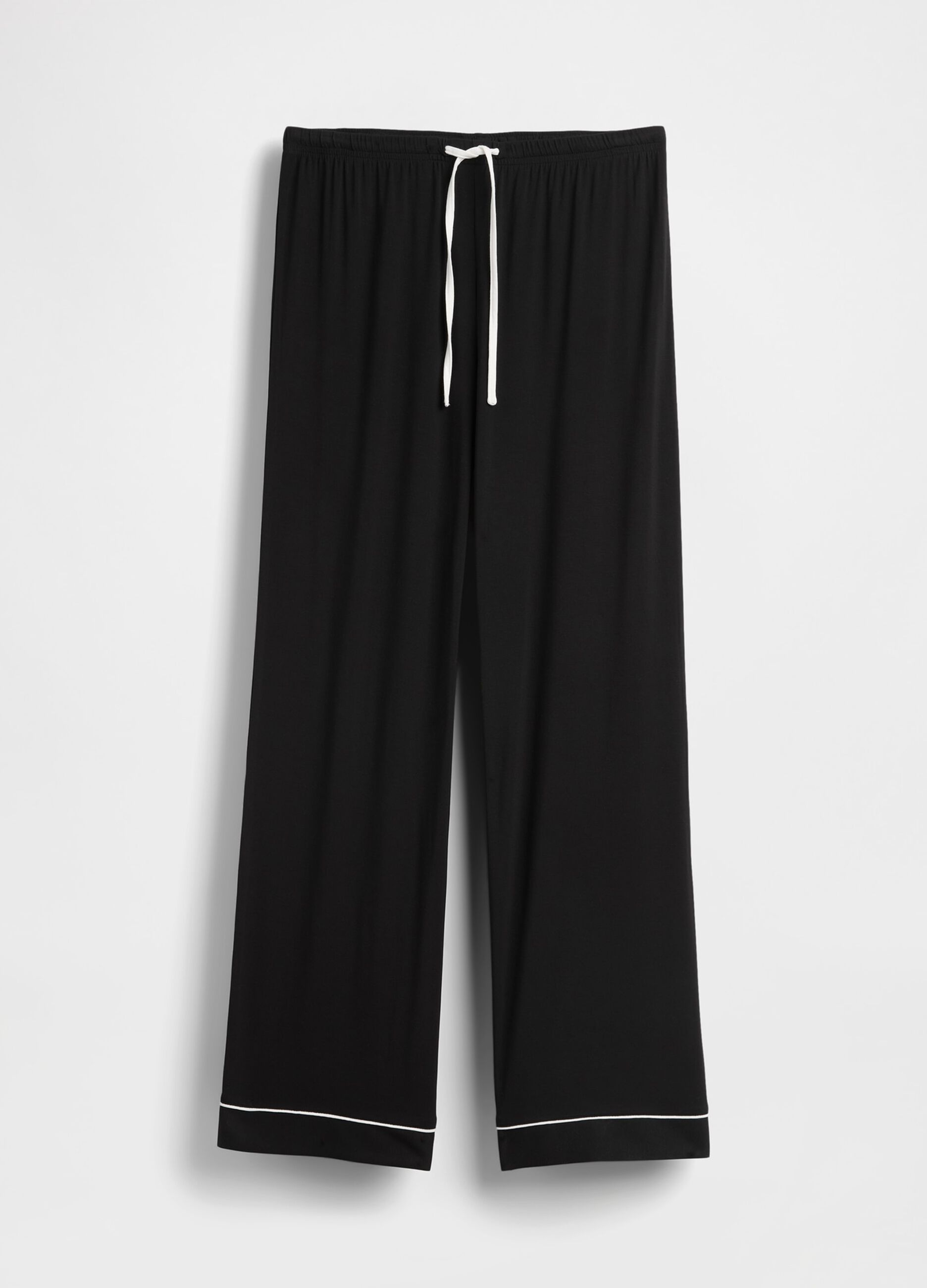 Pigiama nero elasticizzato