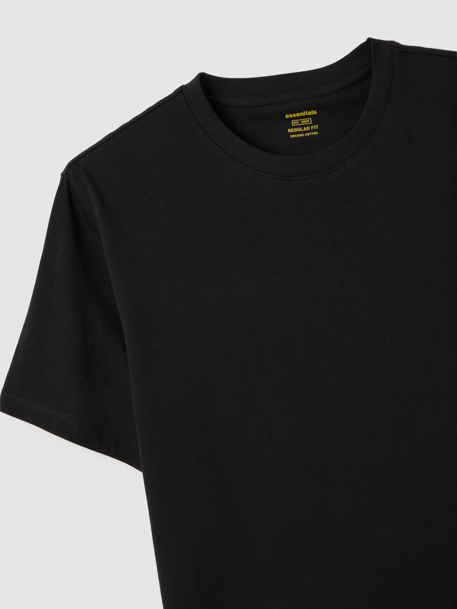 Black cotton regular fit T-shirt_5