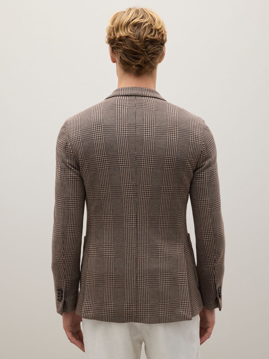 Regular fit brown checked blazer with buttons_3