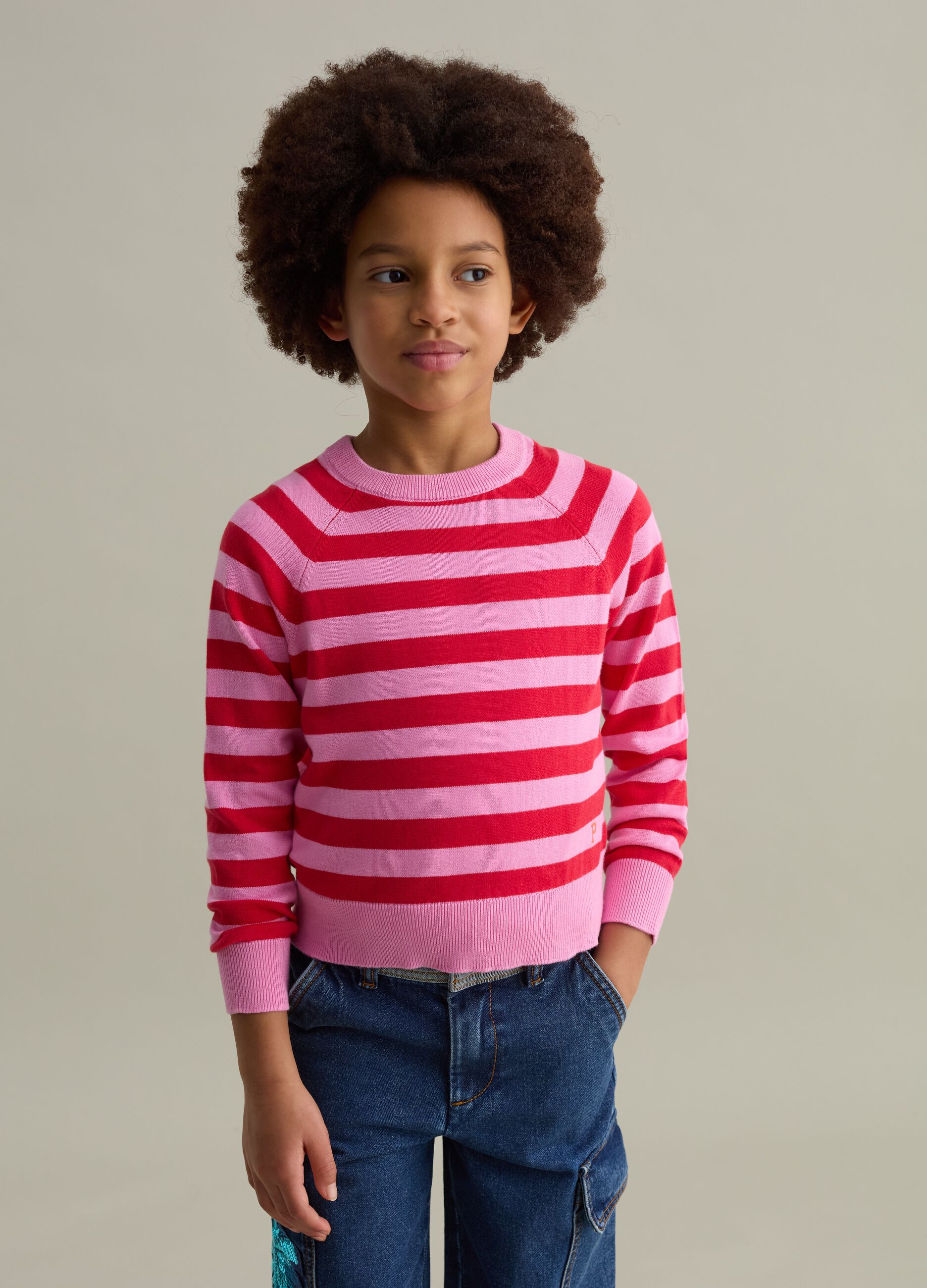Pullover in cotone a righe con ricamo logo