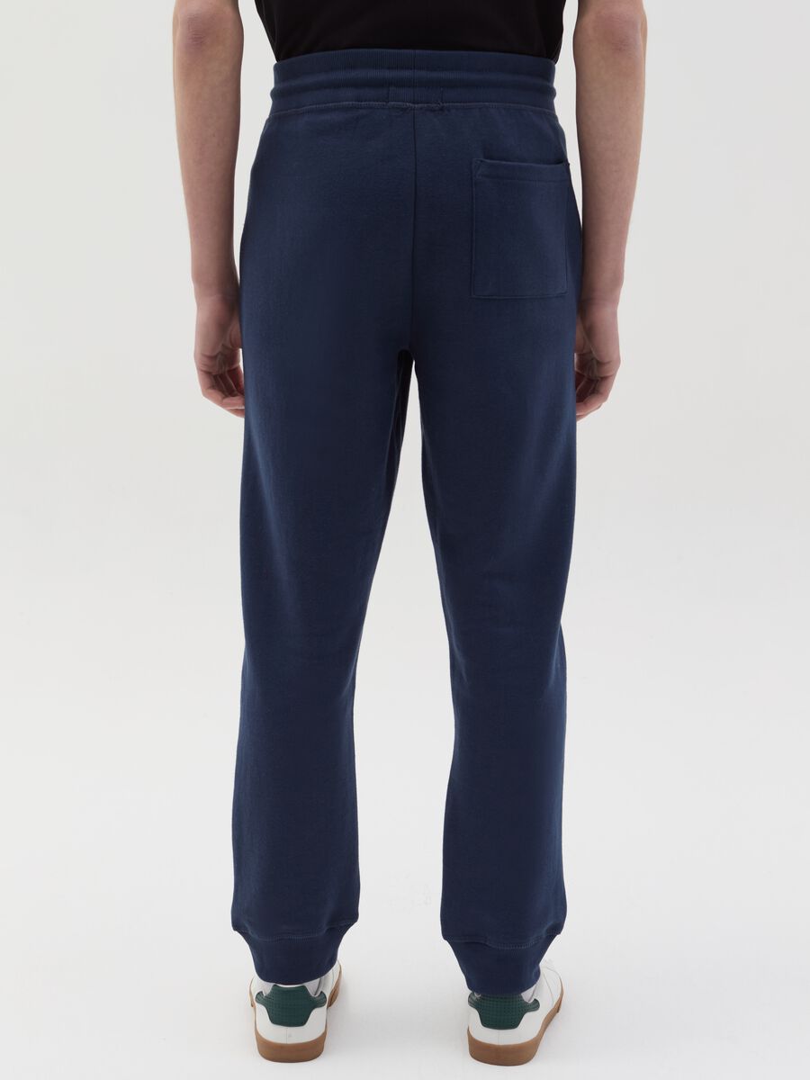 Fleece joggers with pockets and drawstring_3