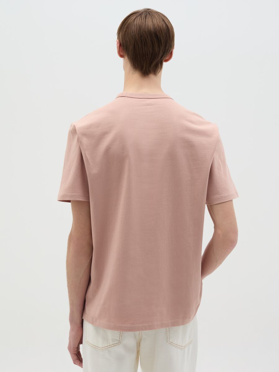 Relaxed-fit T-shirt with round neck_3