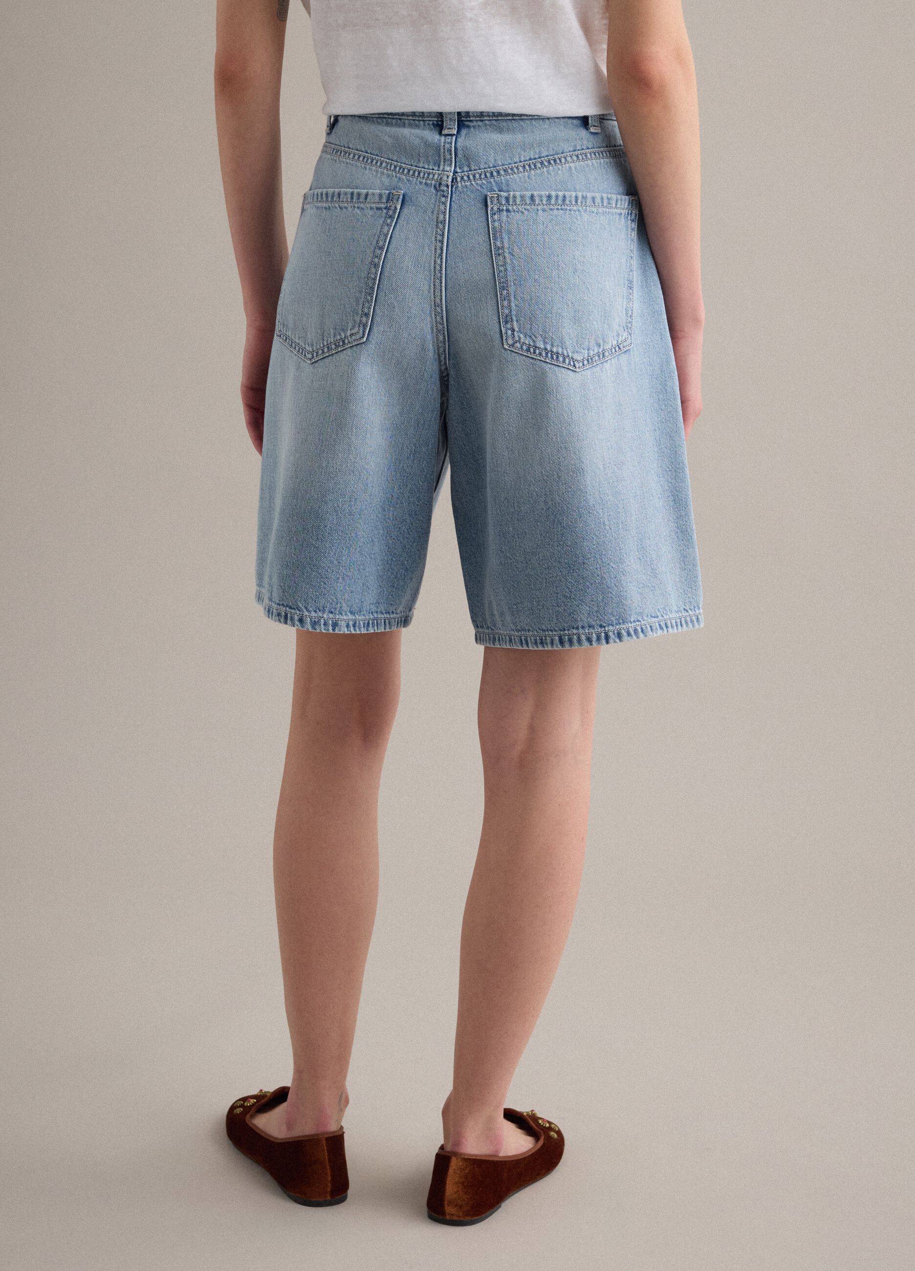 Shorts azzurri in denim in puro cotone wide leg
