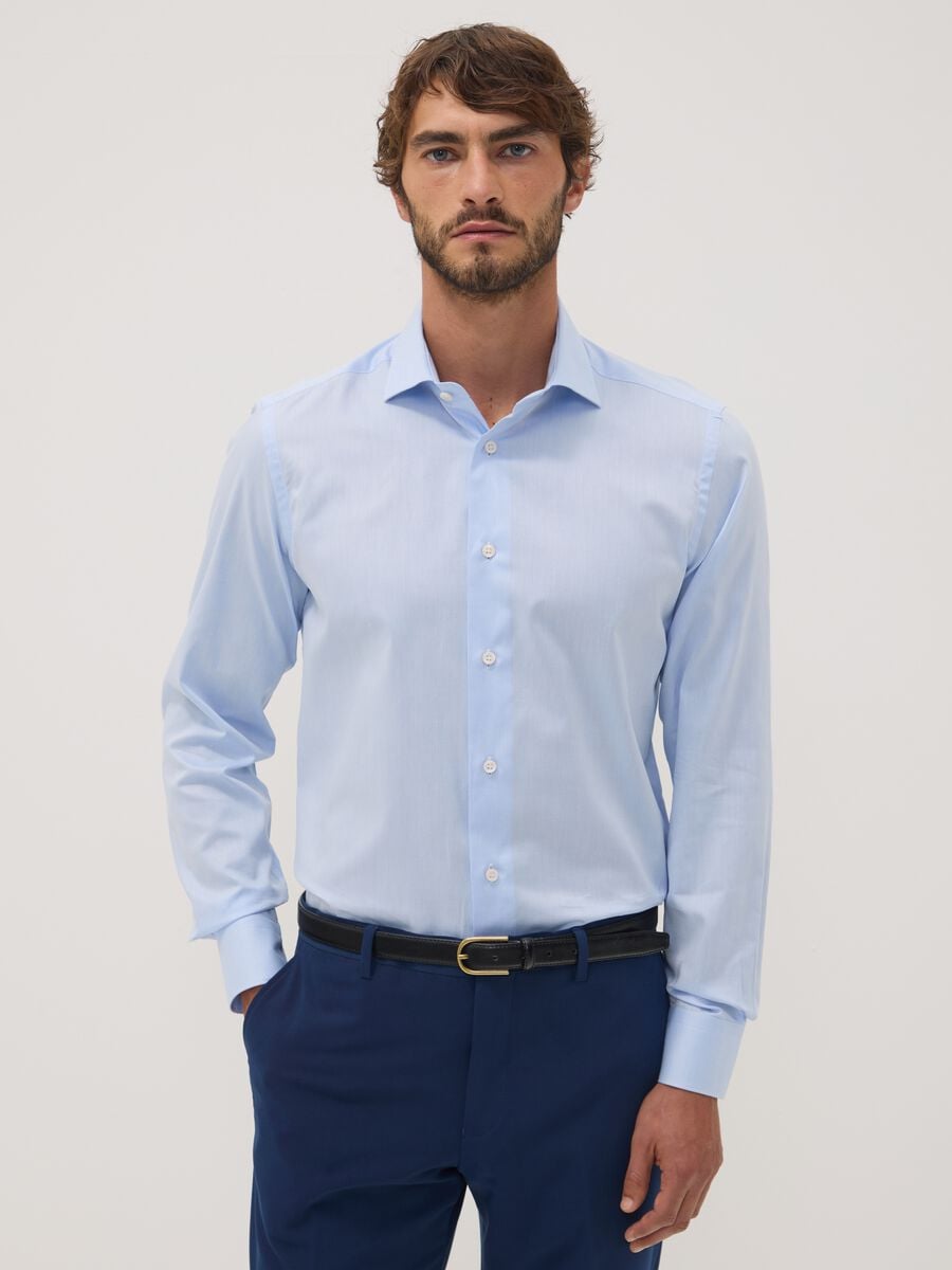 Light blue pure compact cotton shirt with classic collar, slim fit_0
