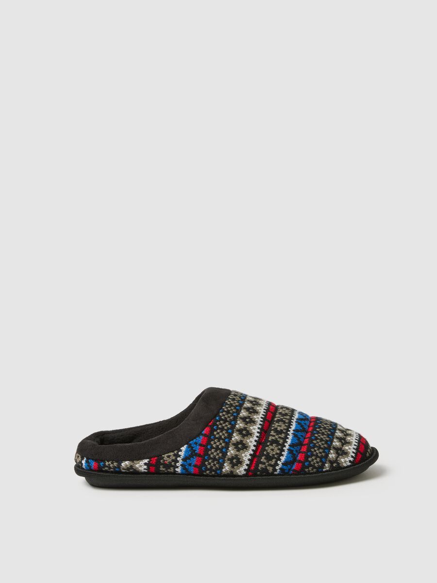 Multicolour Slippers with Pattern_0
