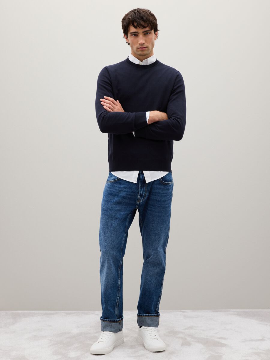 Maglione blu scuro in misto cotone_1