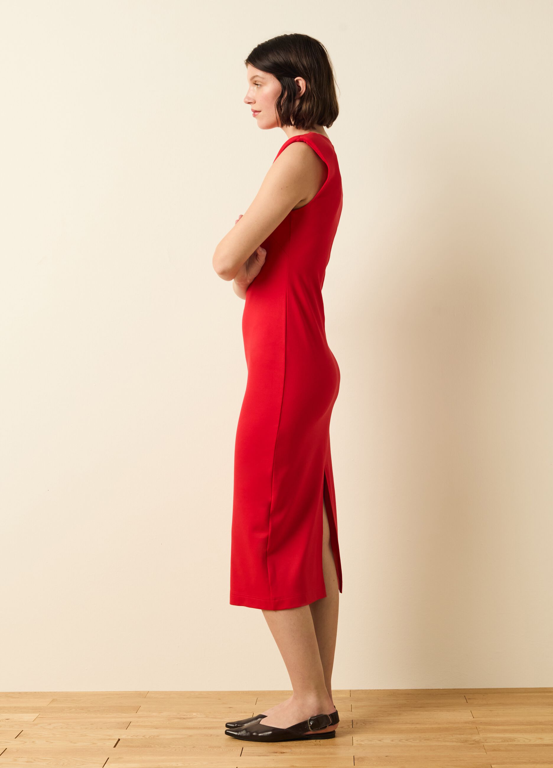 Sleeveless midi dress