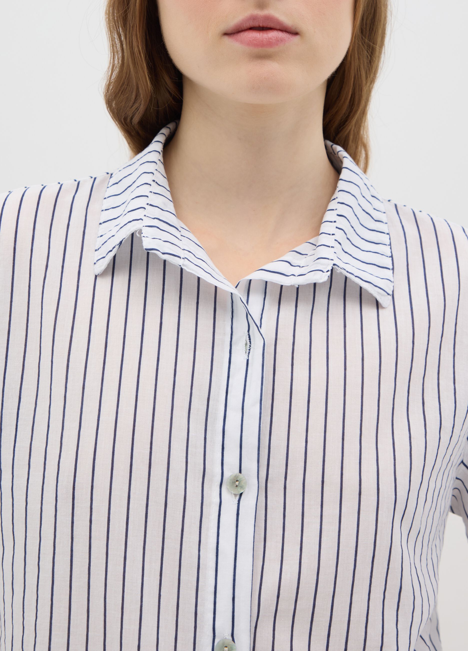 Women's multicolor oversized pure cotton shirt with regular fit