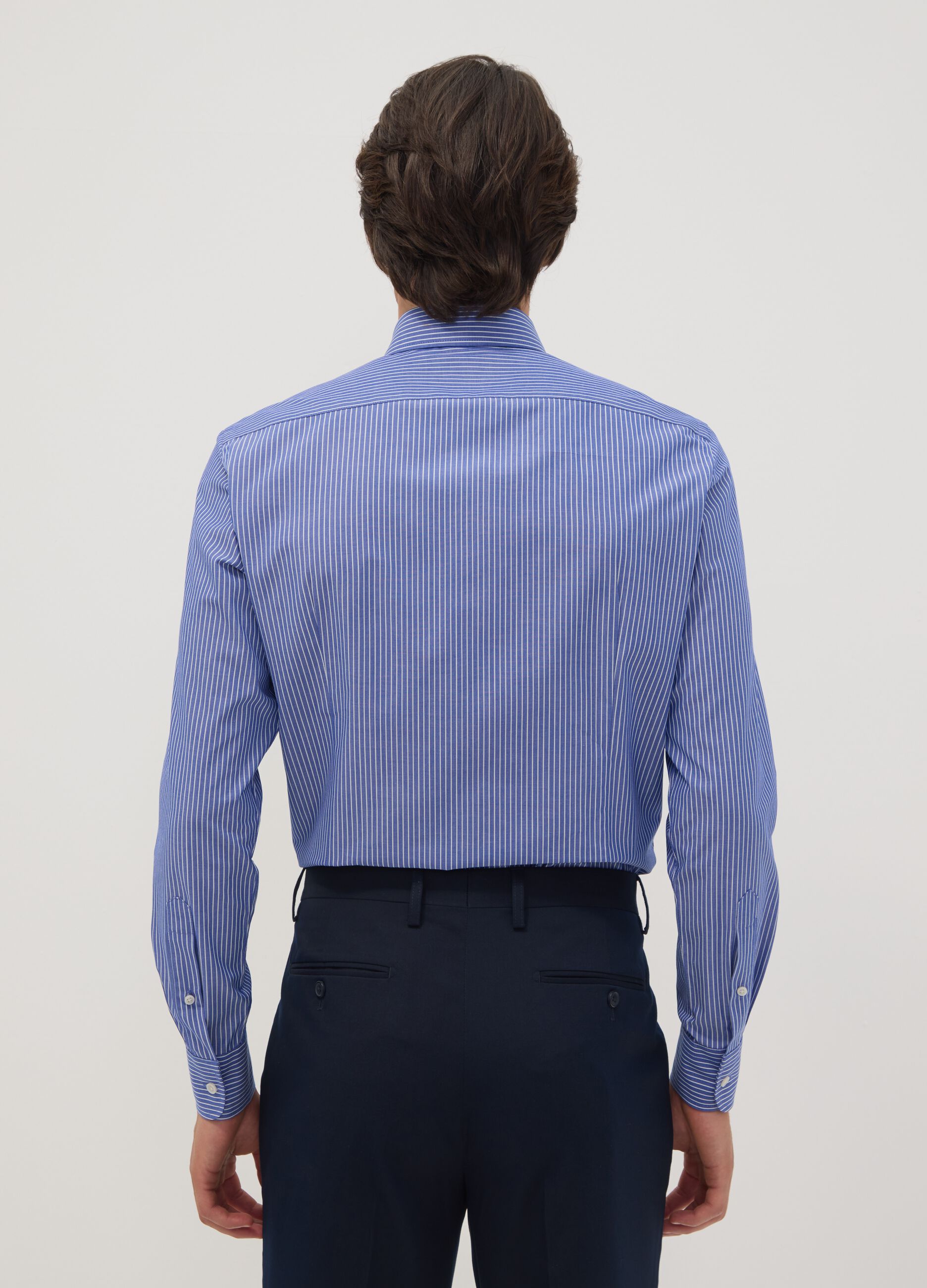 Blue cotton-blend button-down collar shirt, slim fit, easy iron