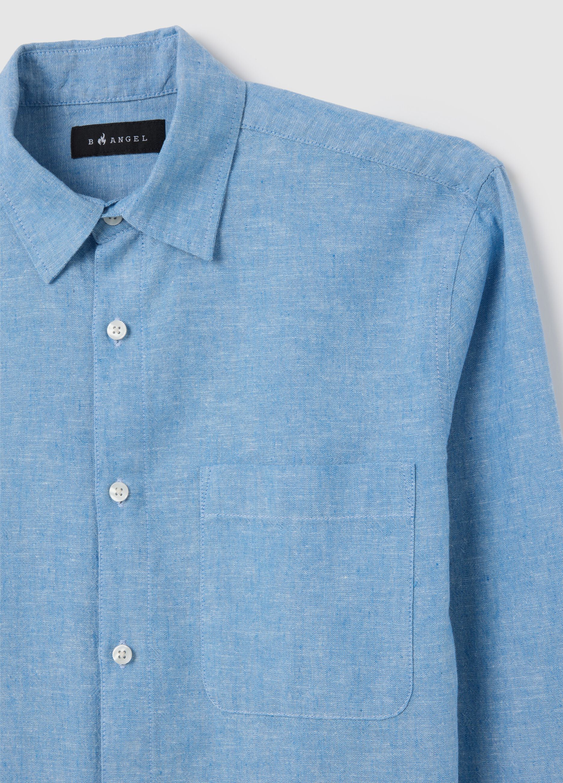 Camicia da uomo in misto cotone blu regular fit con chiusura a bottoni