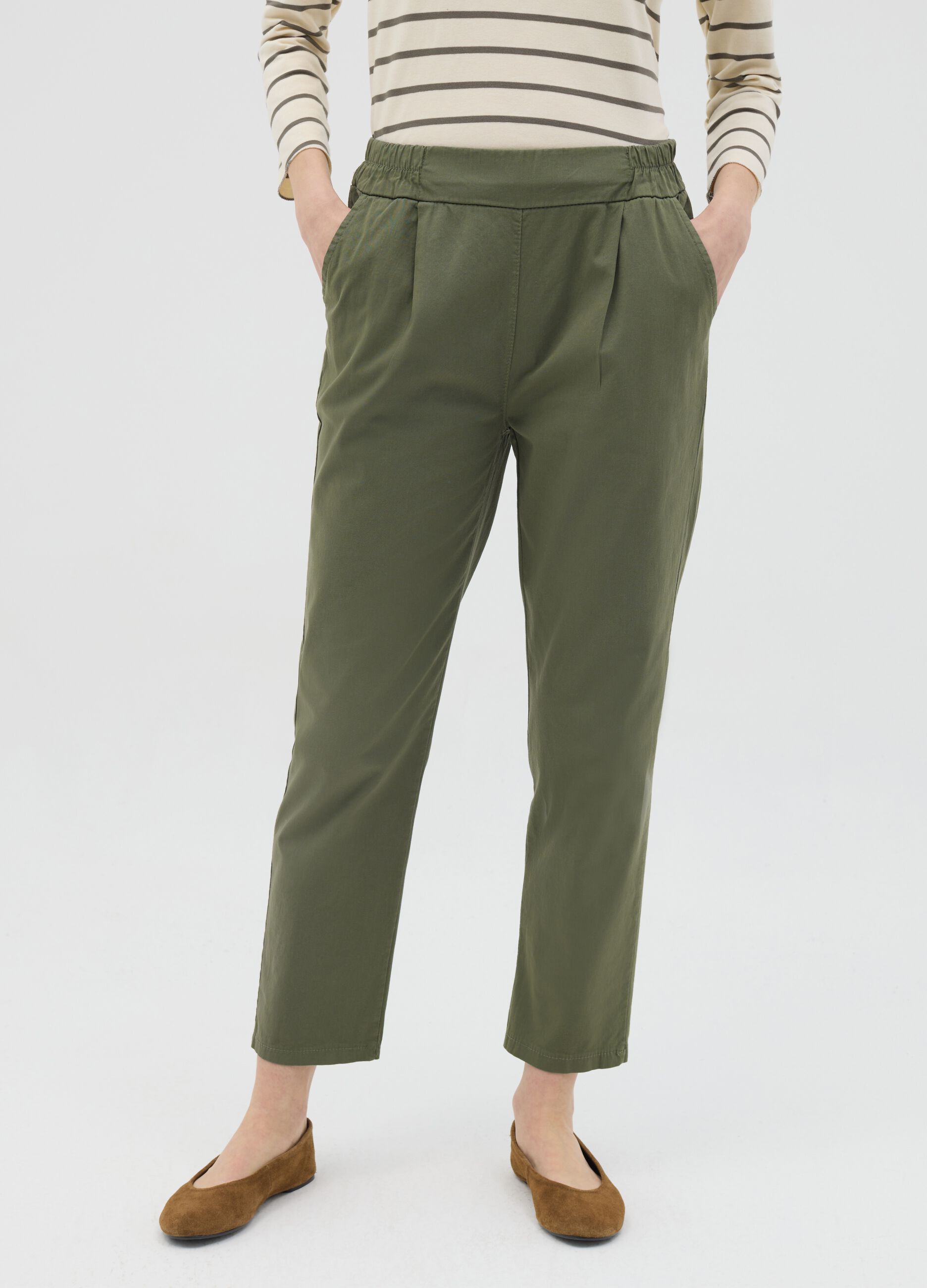 Green cigarette trousers with elastic waistband