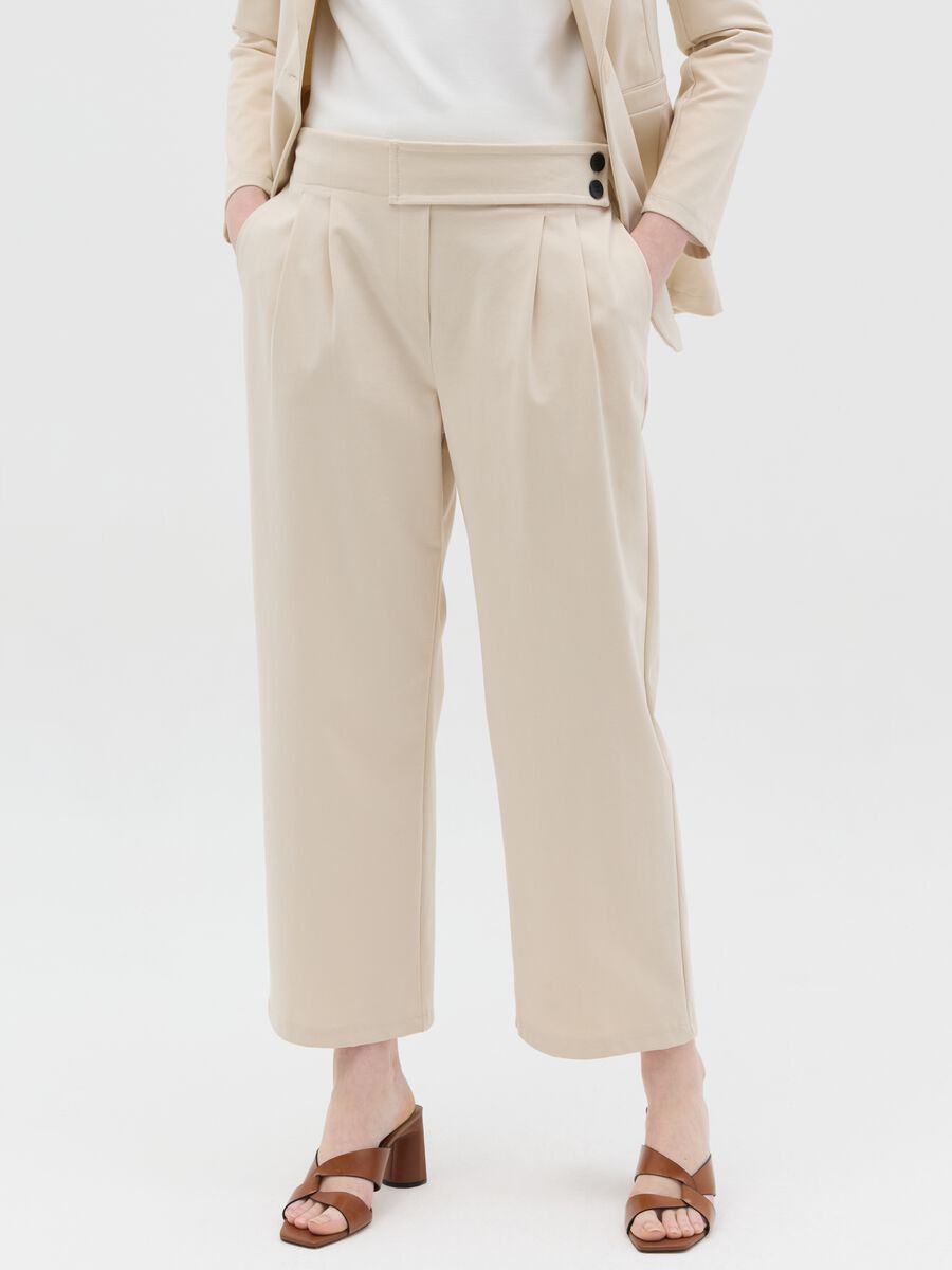Beige trousers with darts_1