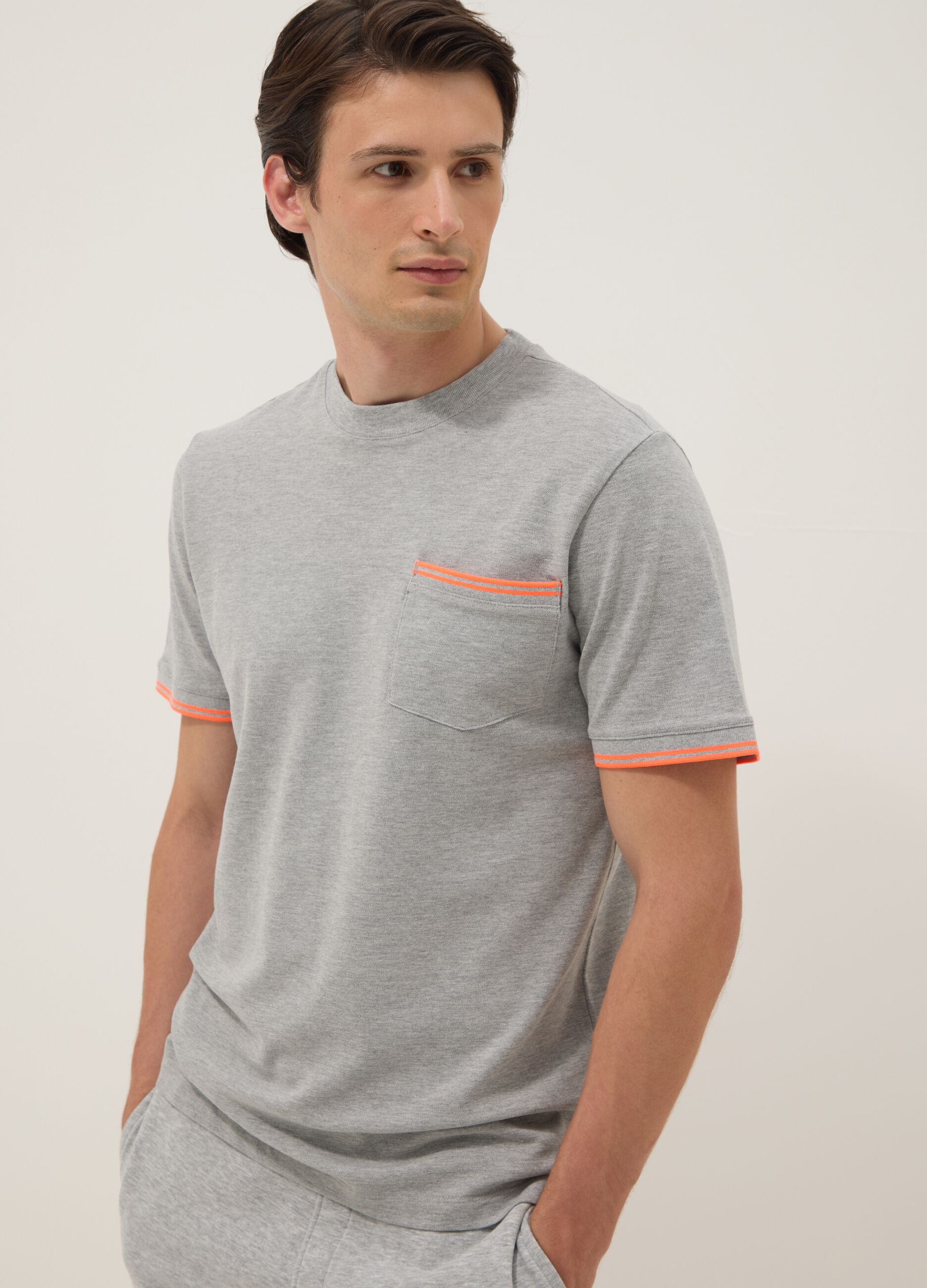 Grey stretch cotton T-shirt with chest pocket