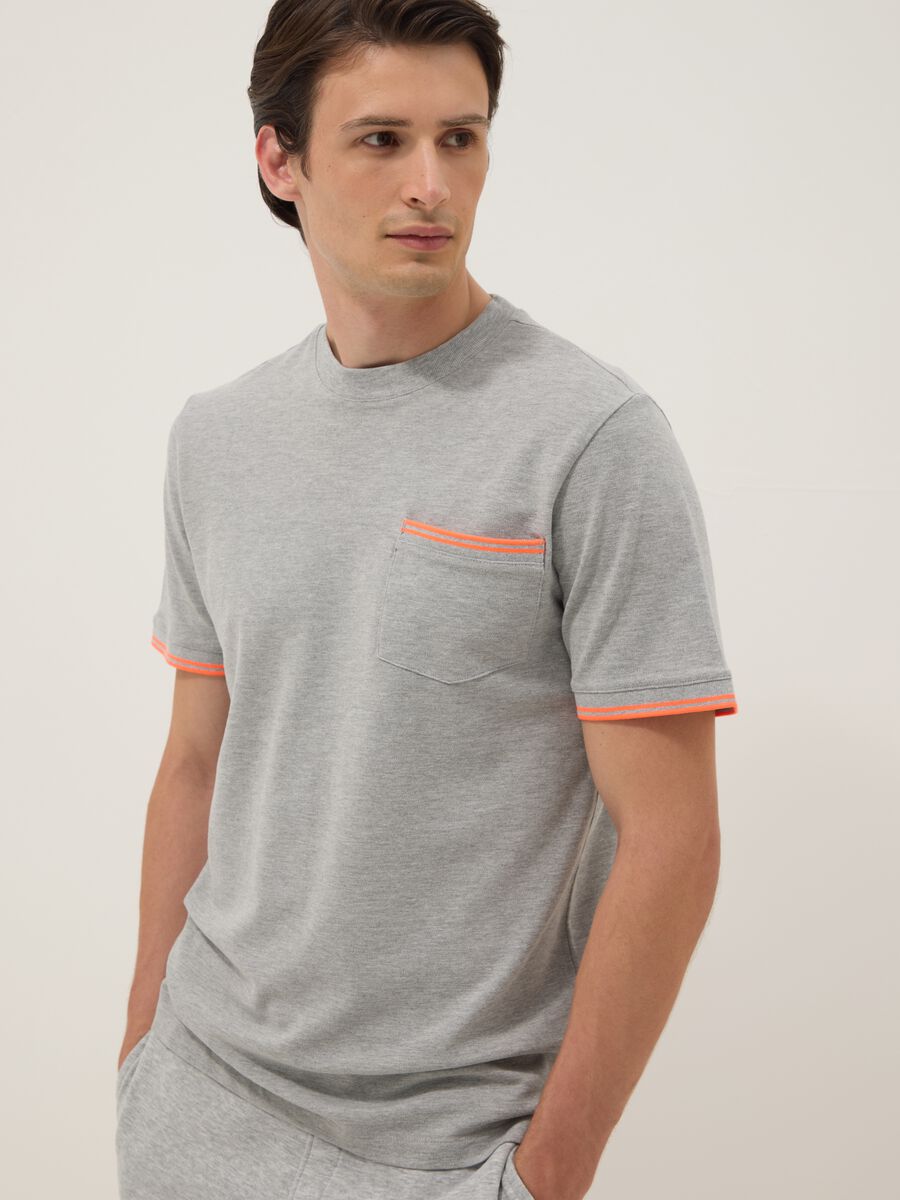 Grey stretch cotton T-shirt with chest pocket_0
