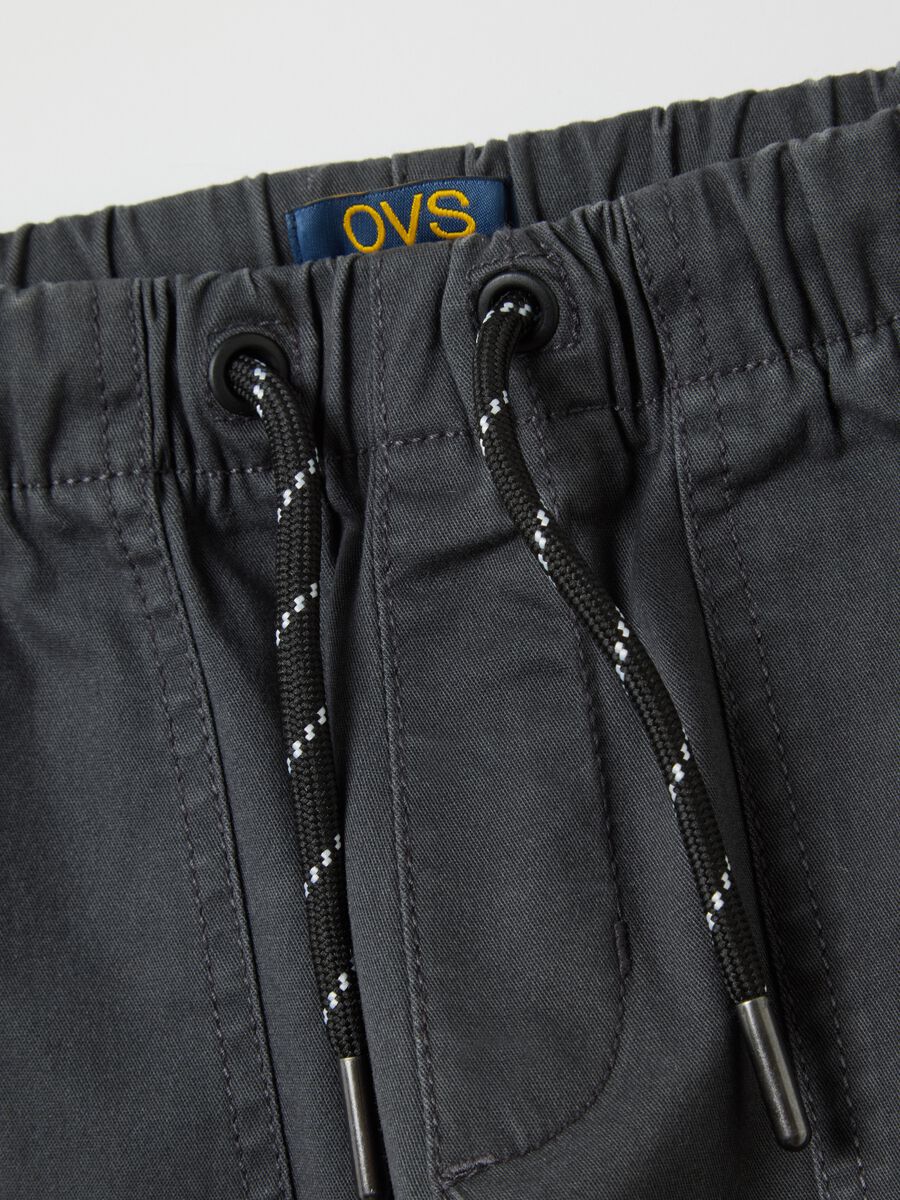 Grey cotton regular fit children's trousers_3