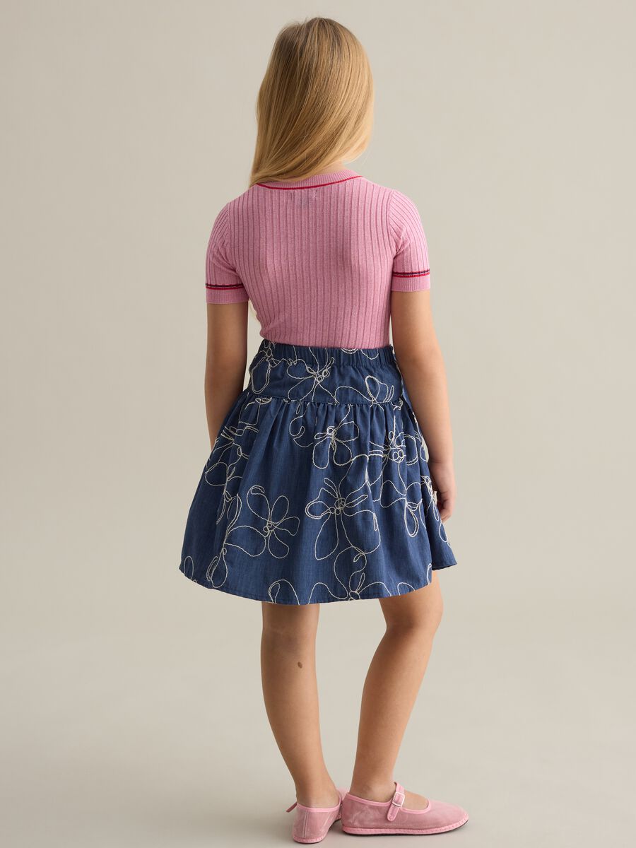 Denim skirt with belt and flowers embroidery_3