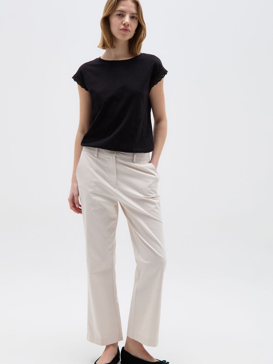 T-shirt with kimono sleeves and crochet insert_1