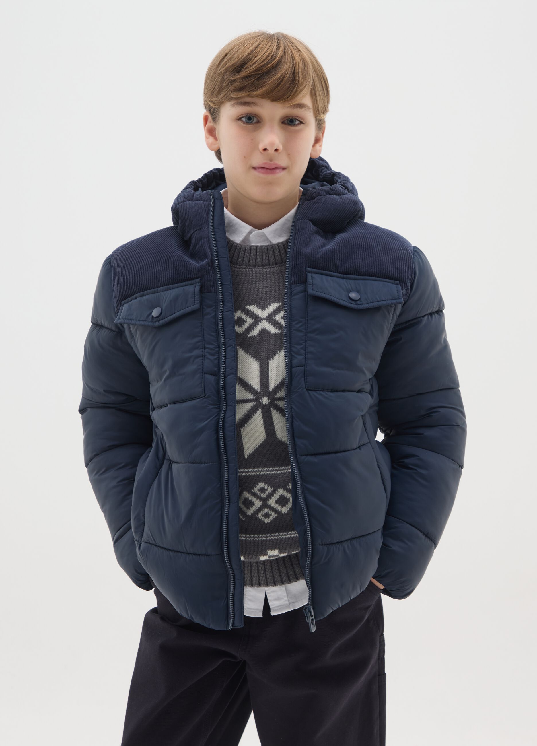 Regular fit blue padded jacket for boys with hood and zip