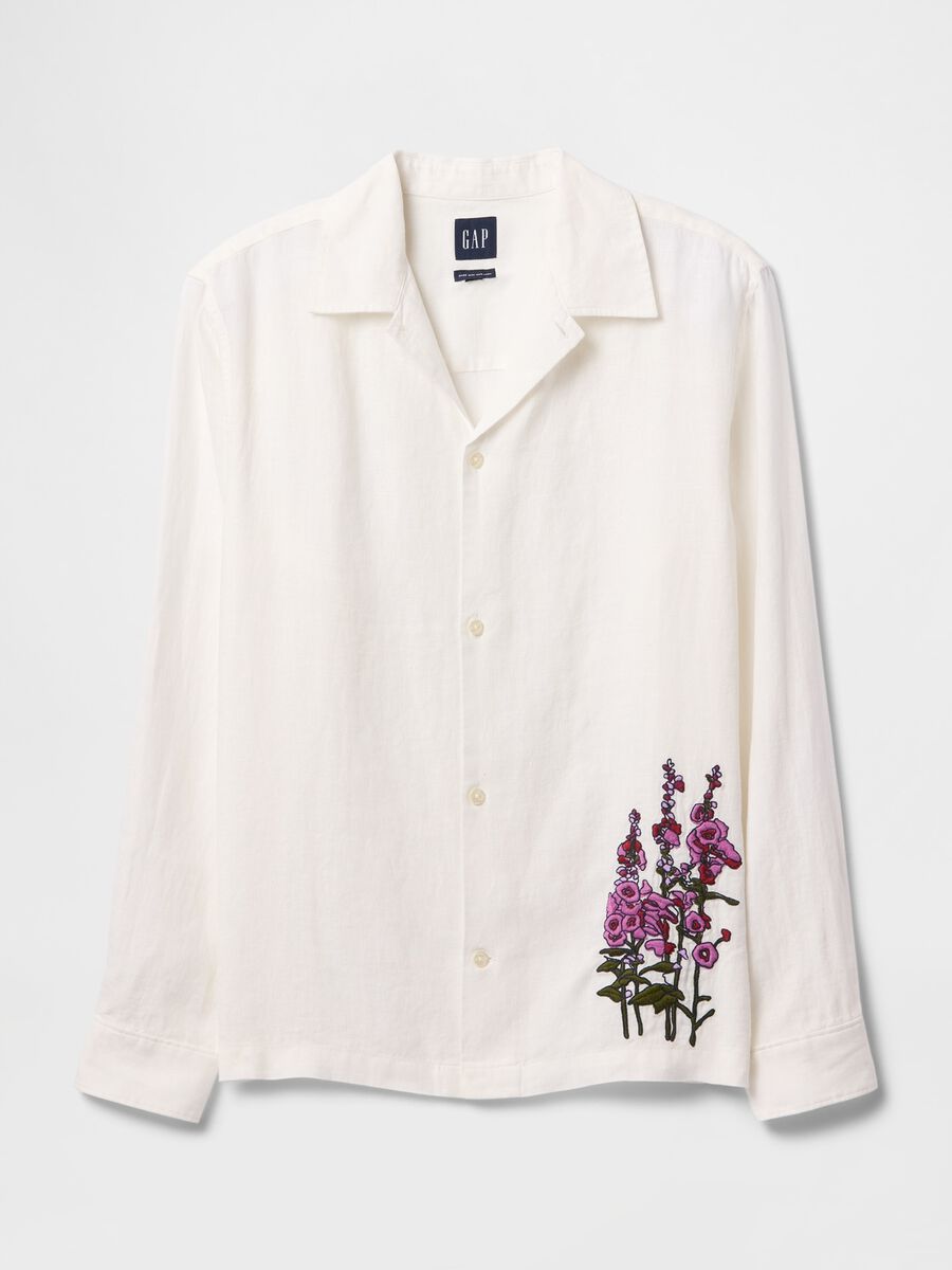 White Shirt with Floral Embroidery_3