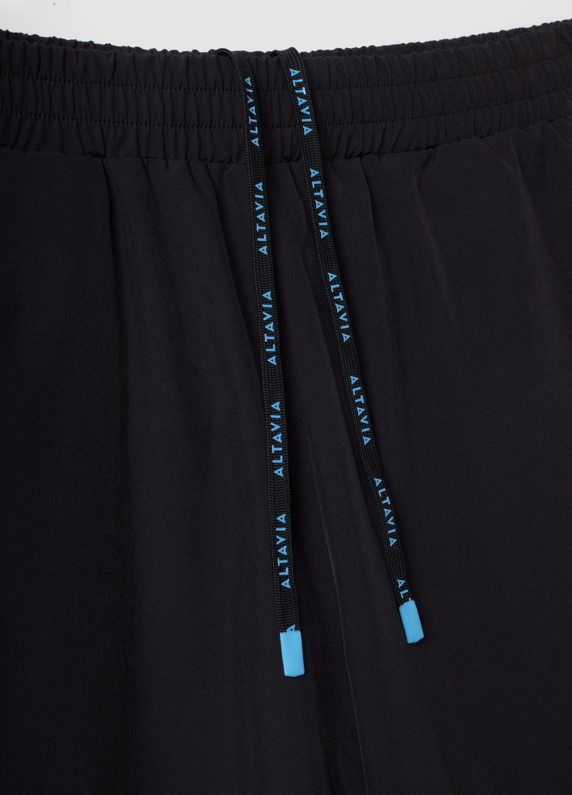 Black stretch easy-dry shorts ALTAVIA