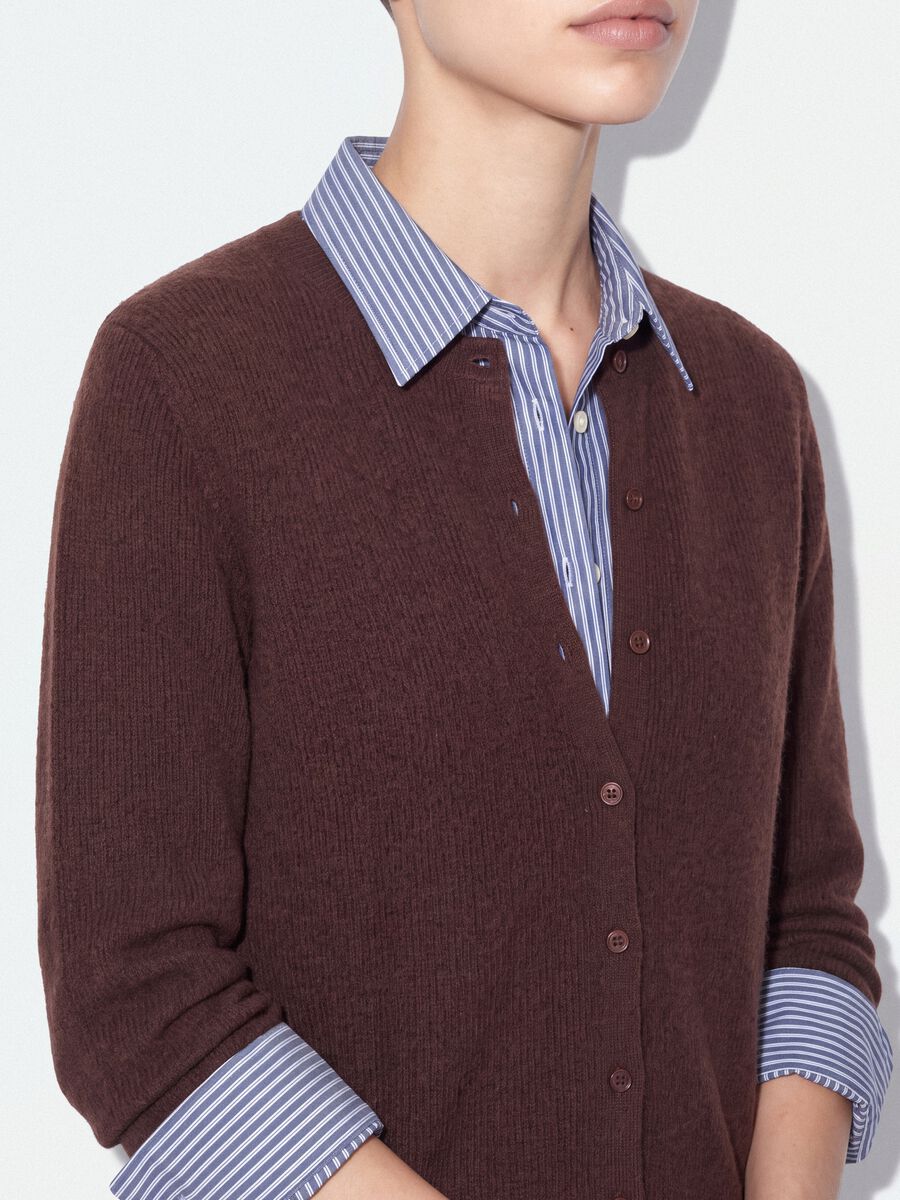 Cardigan marrone girocollo in misto lyocell e lana over fit_2