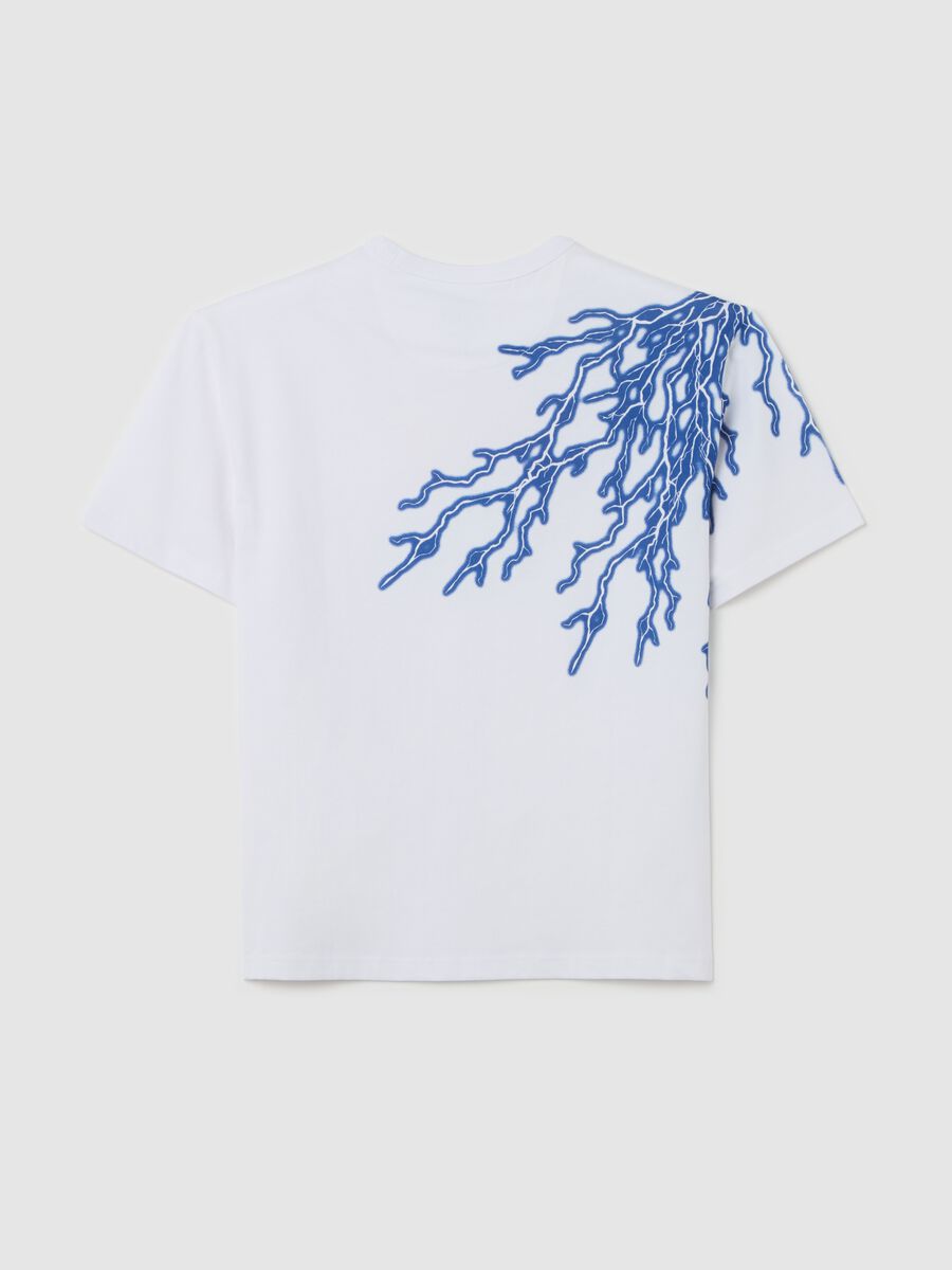 T-shirt in cotone con stampa "Crush" e fulmini _4