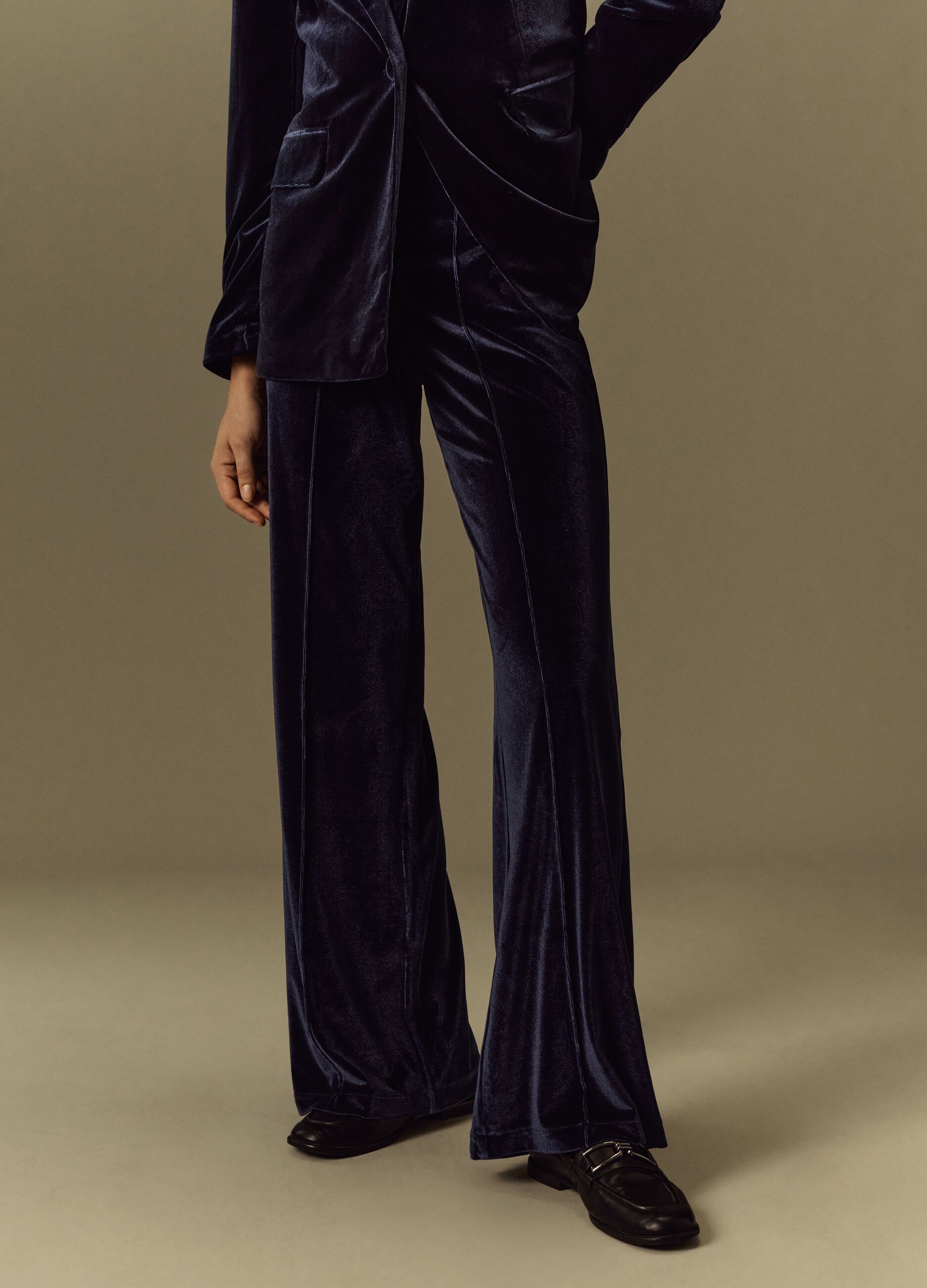 High-waisted velvet trousers