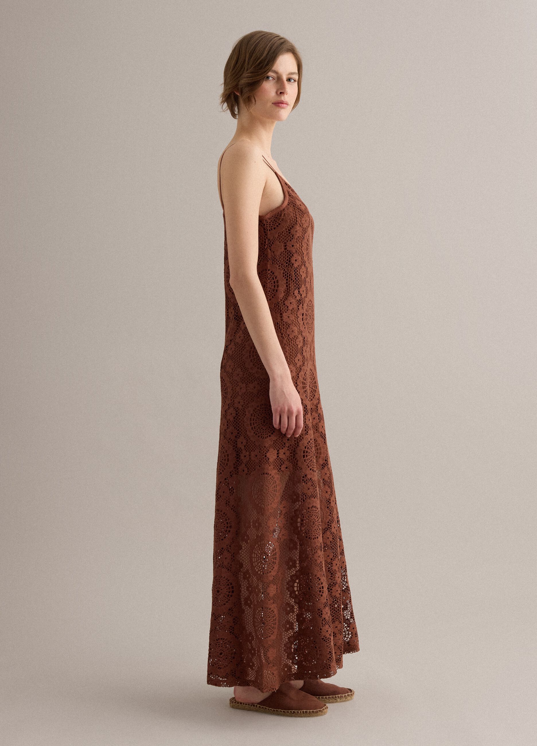 Long brown crochet dress with V-neck, regular fit
