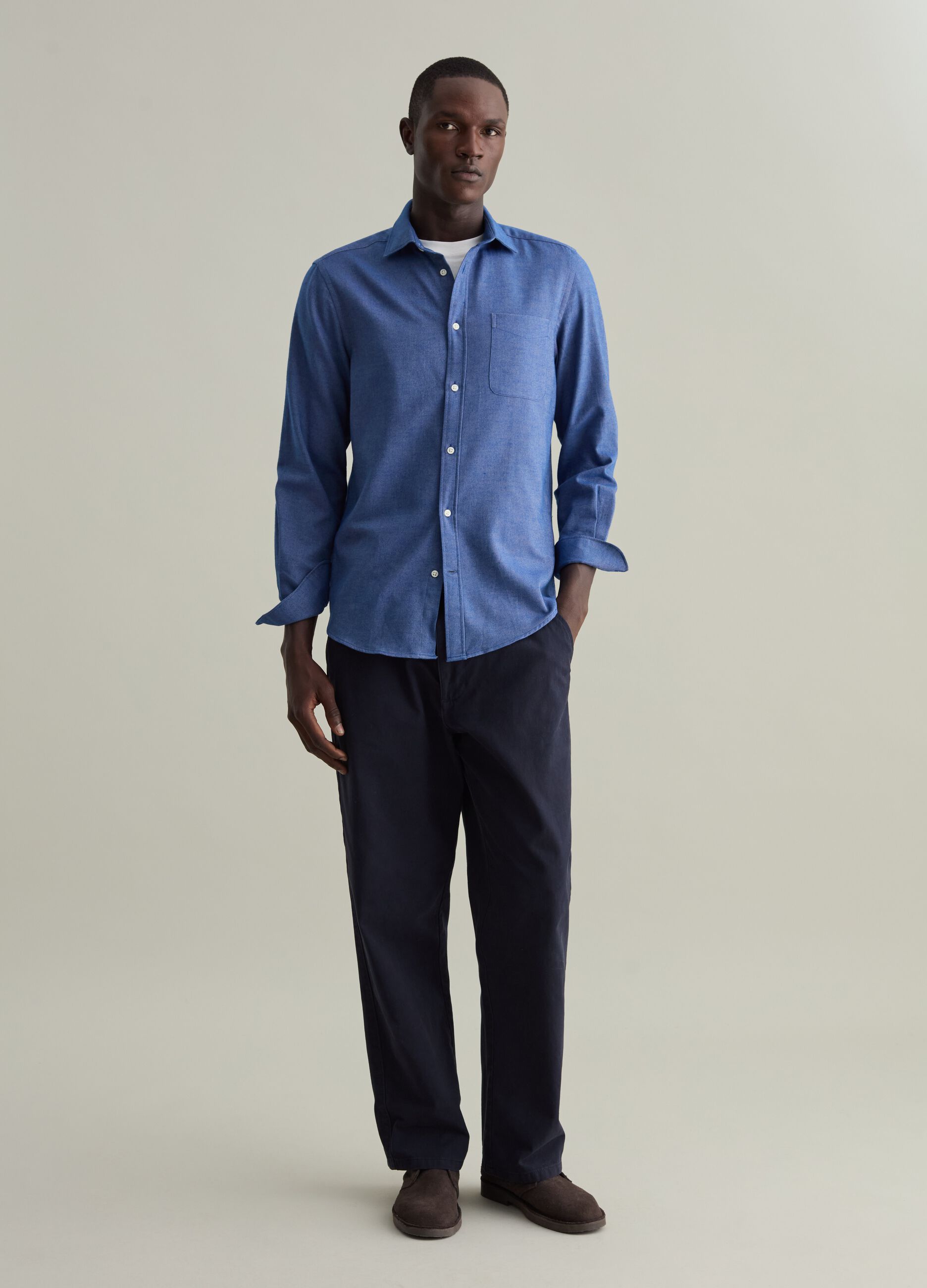 Cotton twill shirt with pocket