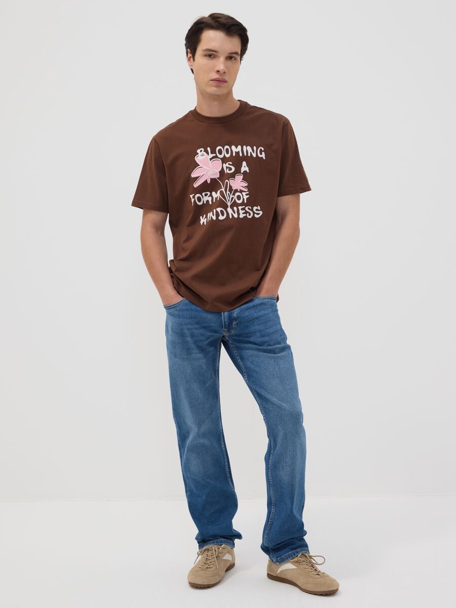 Brown pure cotton jersey slogan T-shirt, regular fit_2