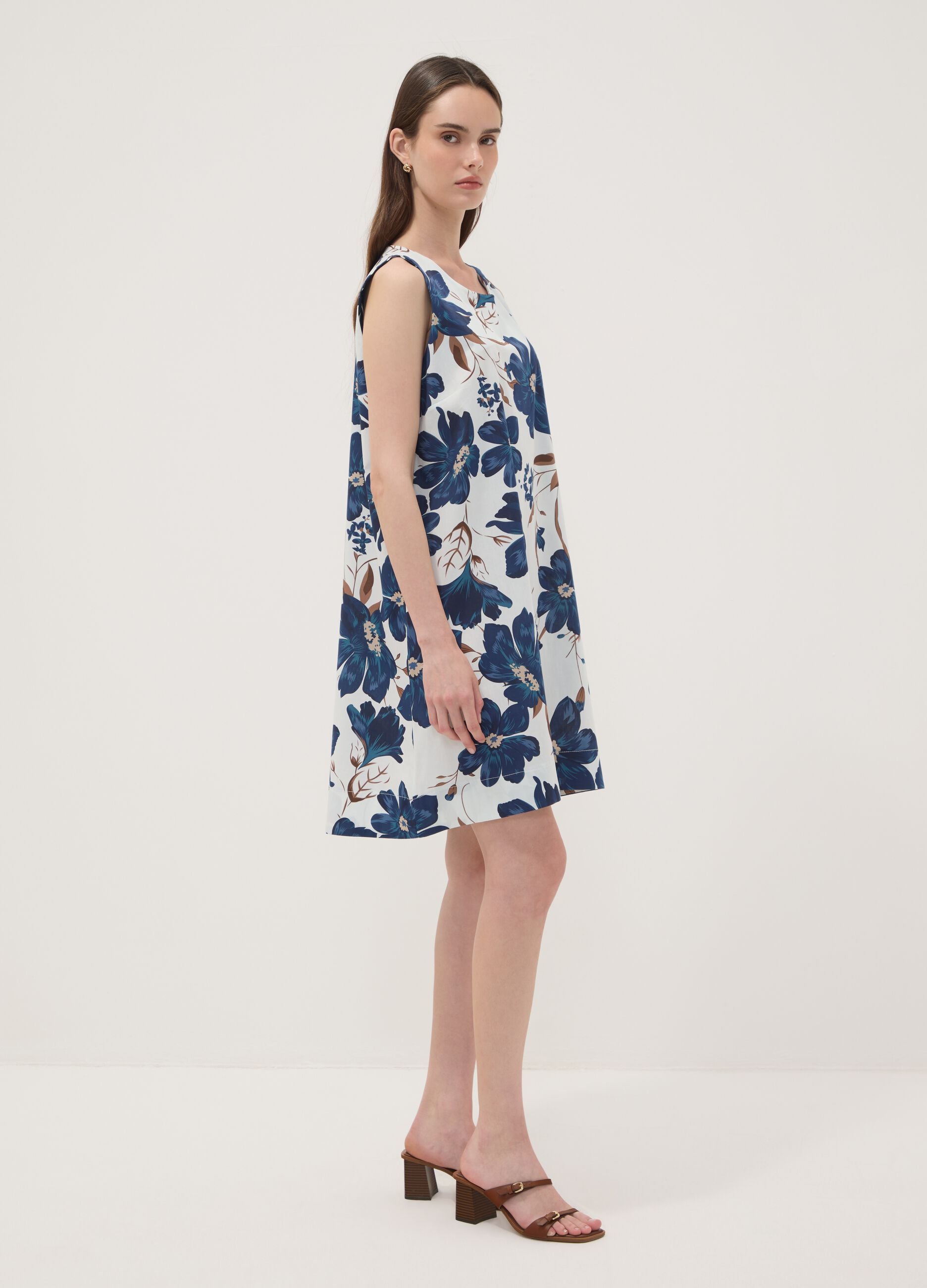 White stretch cotton dress with floral print, regular fit