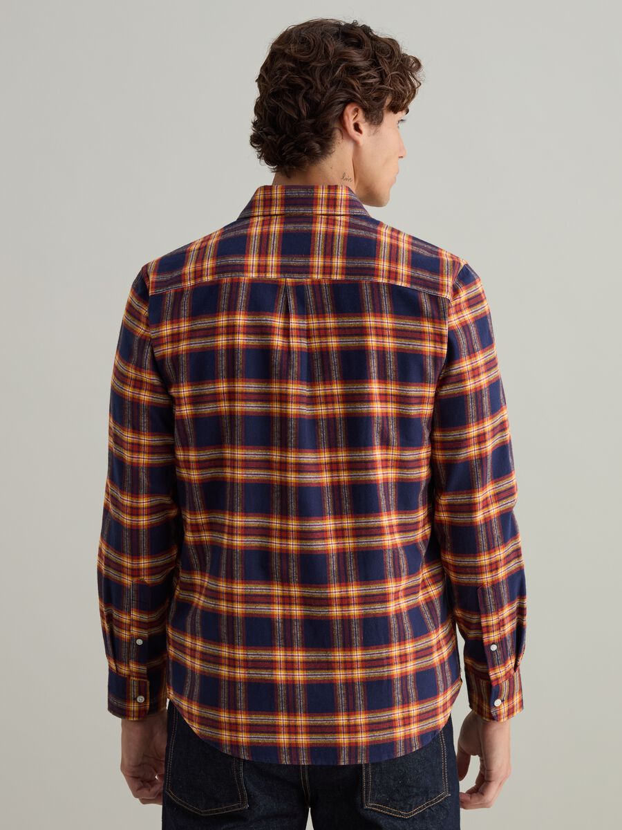 Flannel shirt with check pattern_3