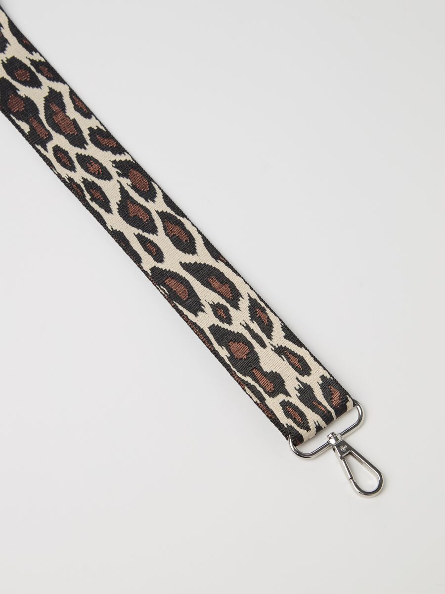 Shoulder strap with animal print pattern_2