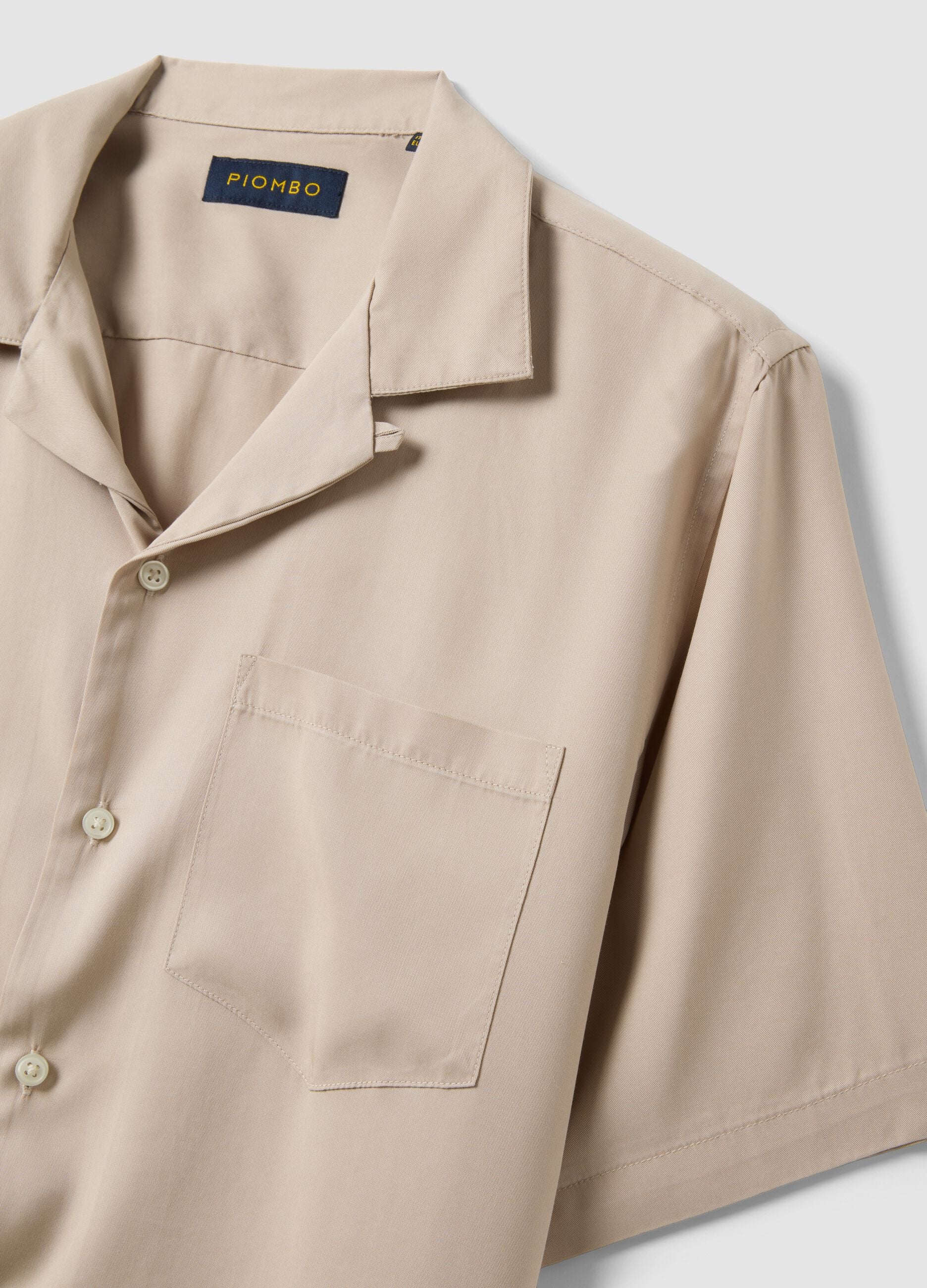 Beige pure-viscose shirt with bowling collar